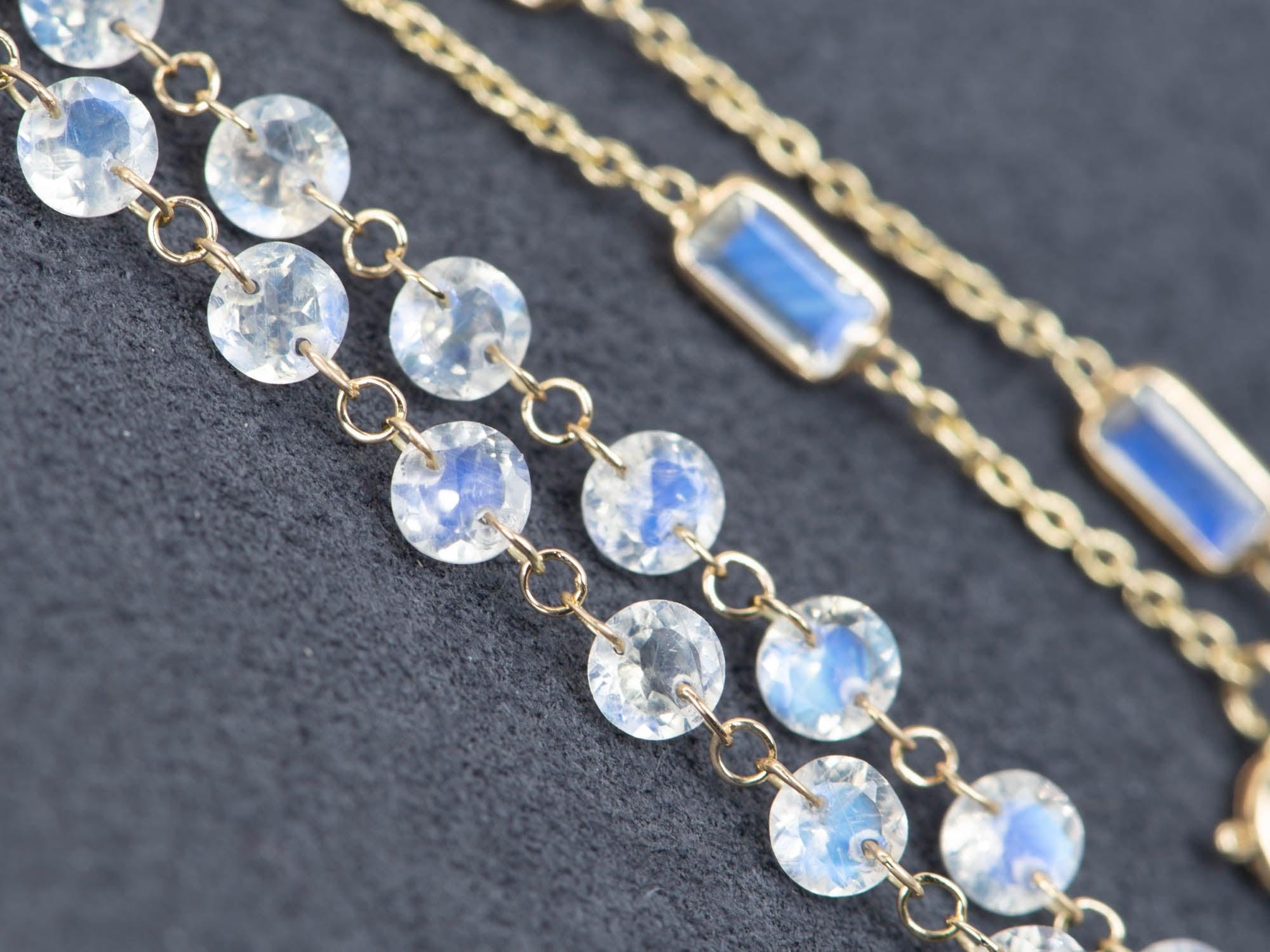 Drilled Rainbow Moonstone Dainty Necklace 14k Gold R4153 In New Condition For Sale In Osprey, FL