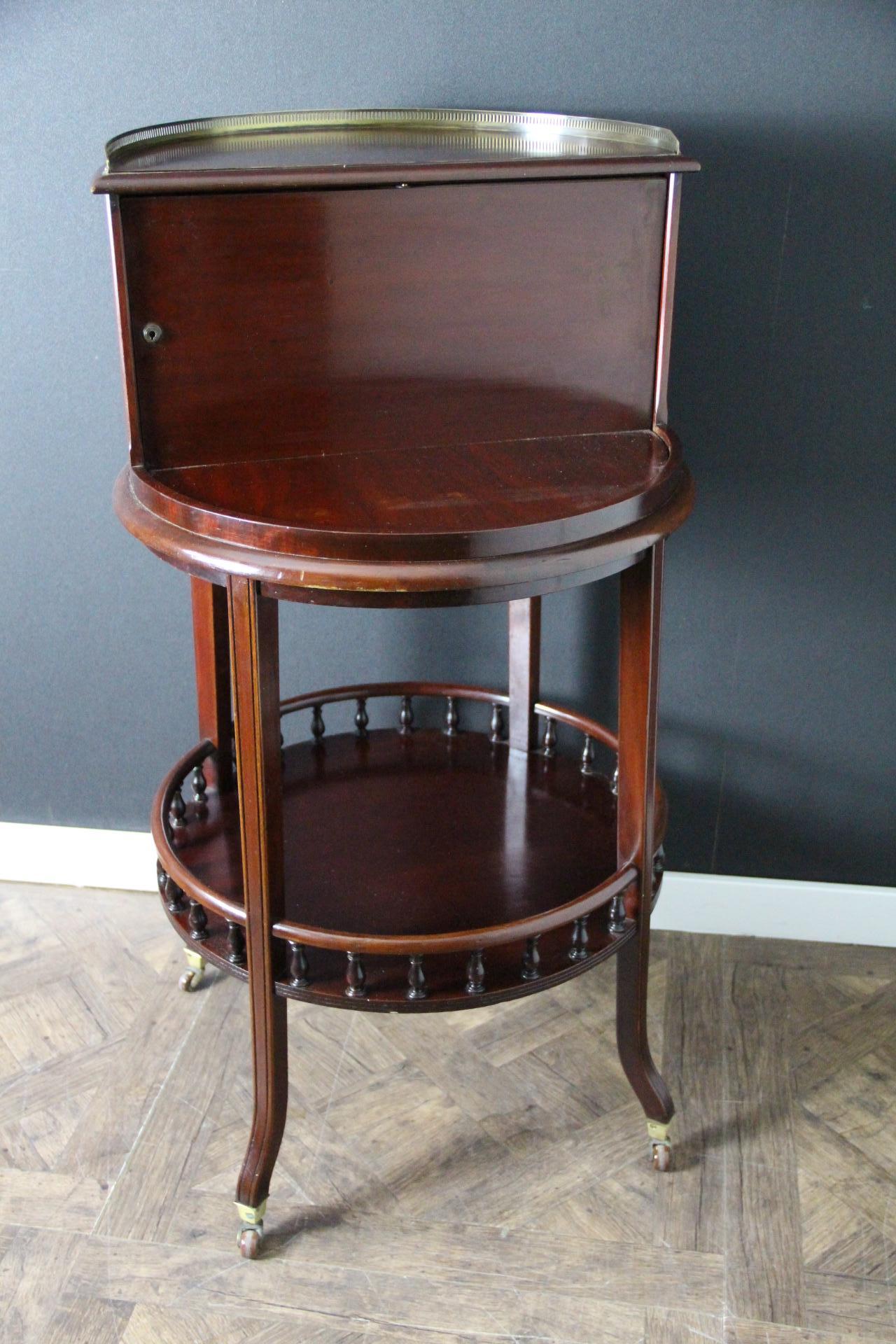 Drink Cabinet, Cocktail Bar, Dry Bar, Folding Bar, Bar Cart, Baccarat Crystal In Good Condition For Sale In Saint-Ouen, FR