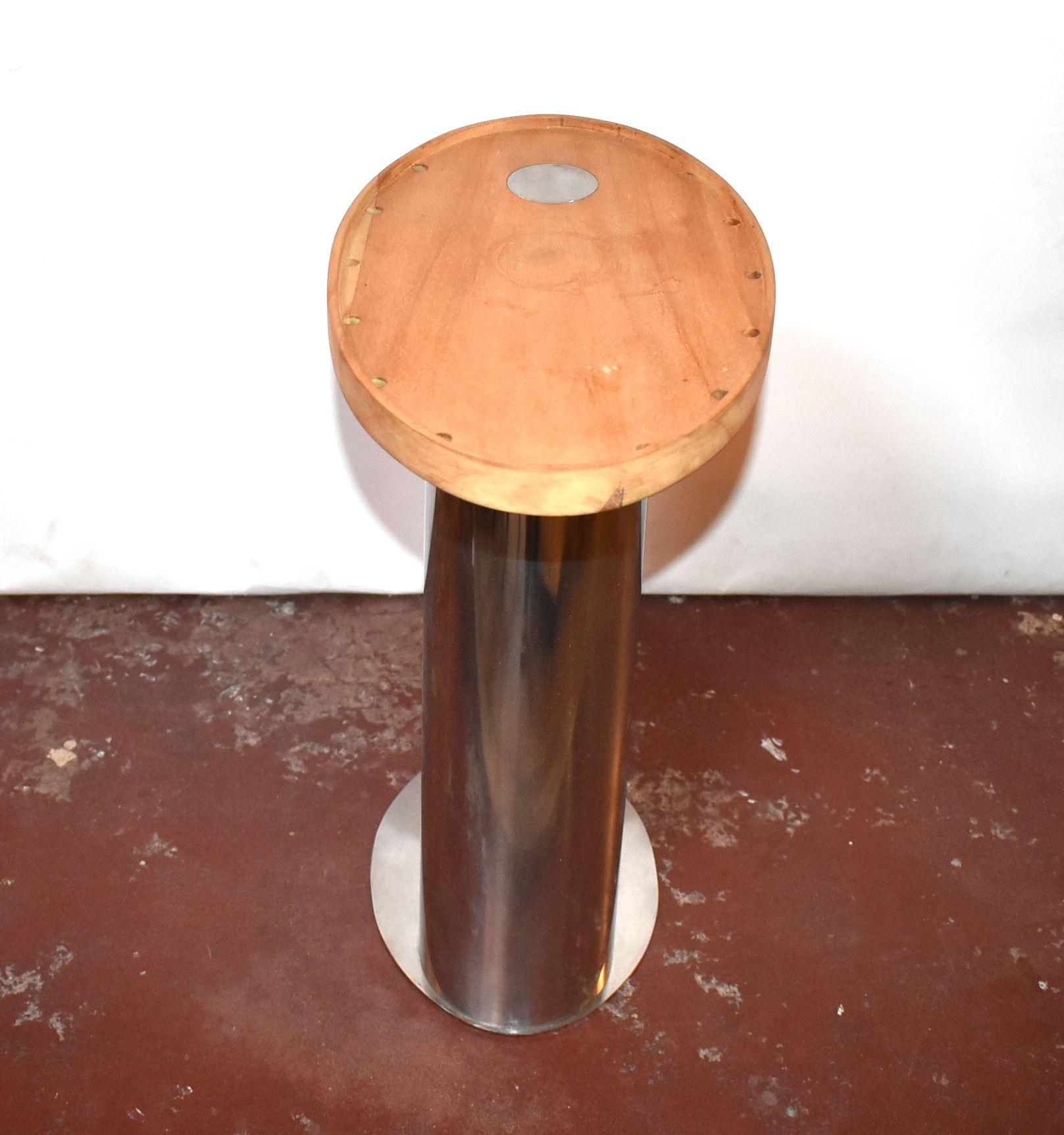 Mid-Century Modern Drink Side Table For Sale