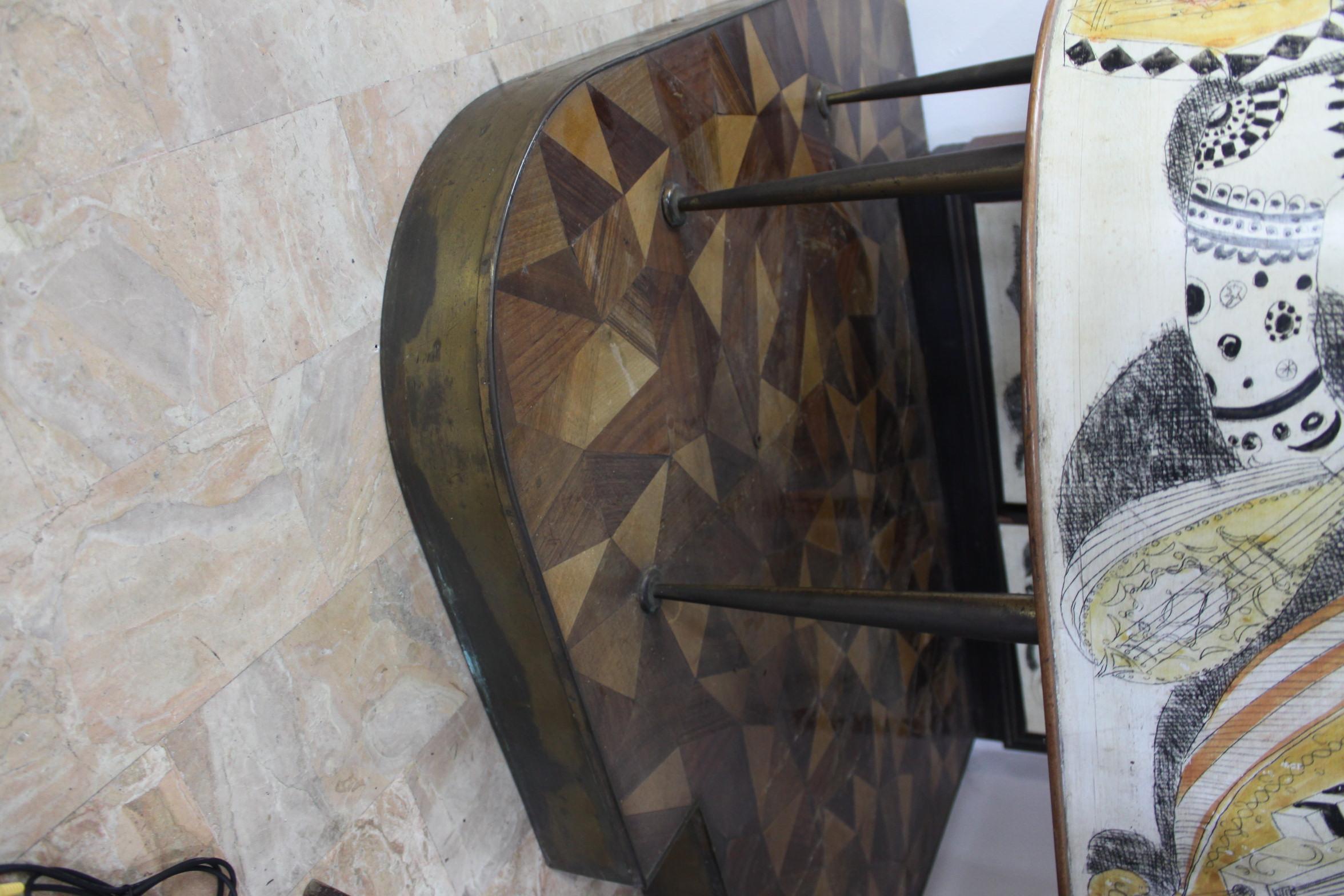 Mid-Century Modern meuble à boissons italien rare avec 2 poufs avec marqueterie incroyable en vente