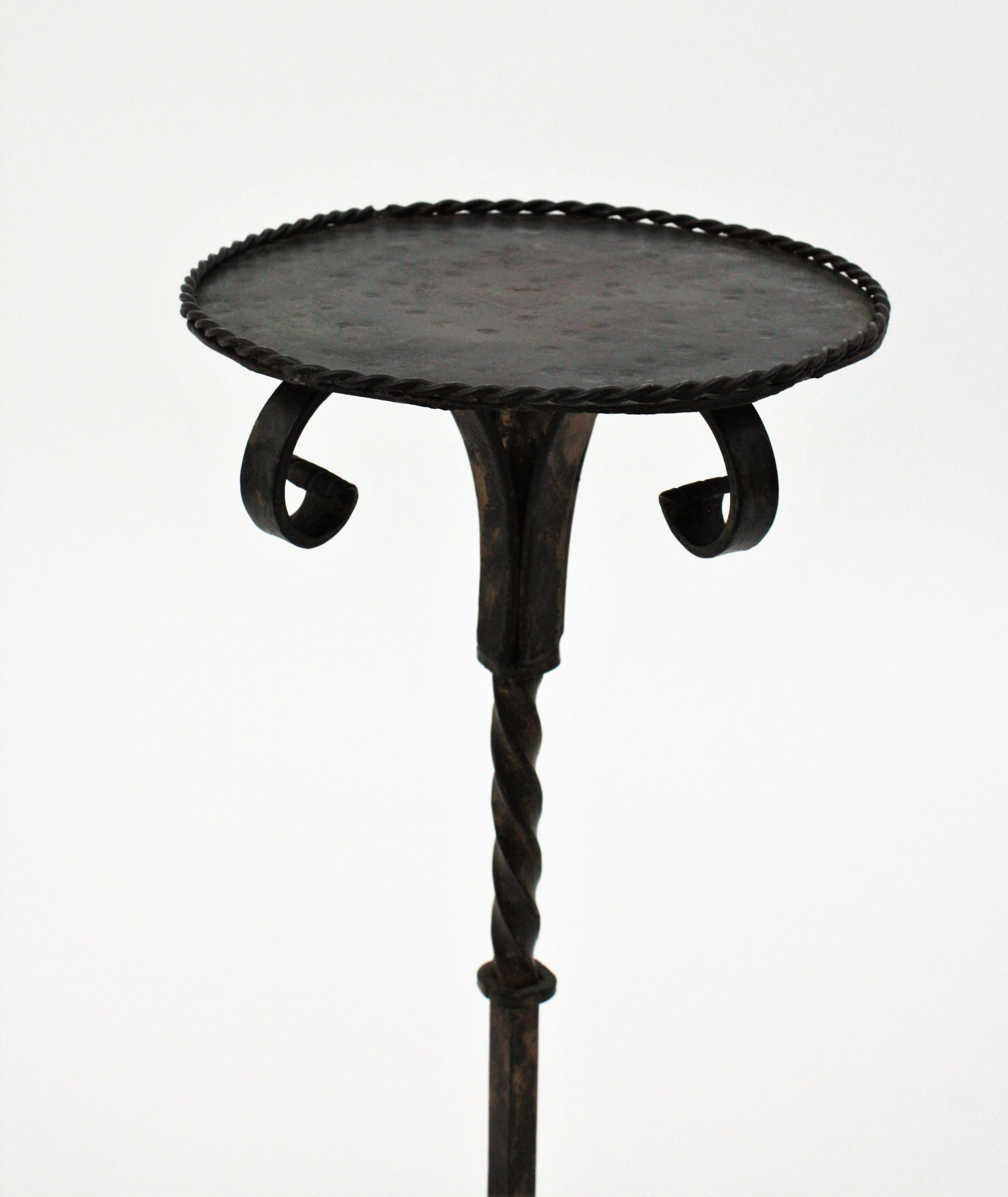 Drinks Table Gueridon / End Table / Martini Table in Wrought Iron, Spain, 1940s 4
