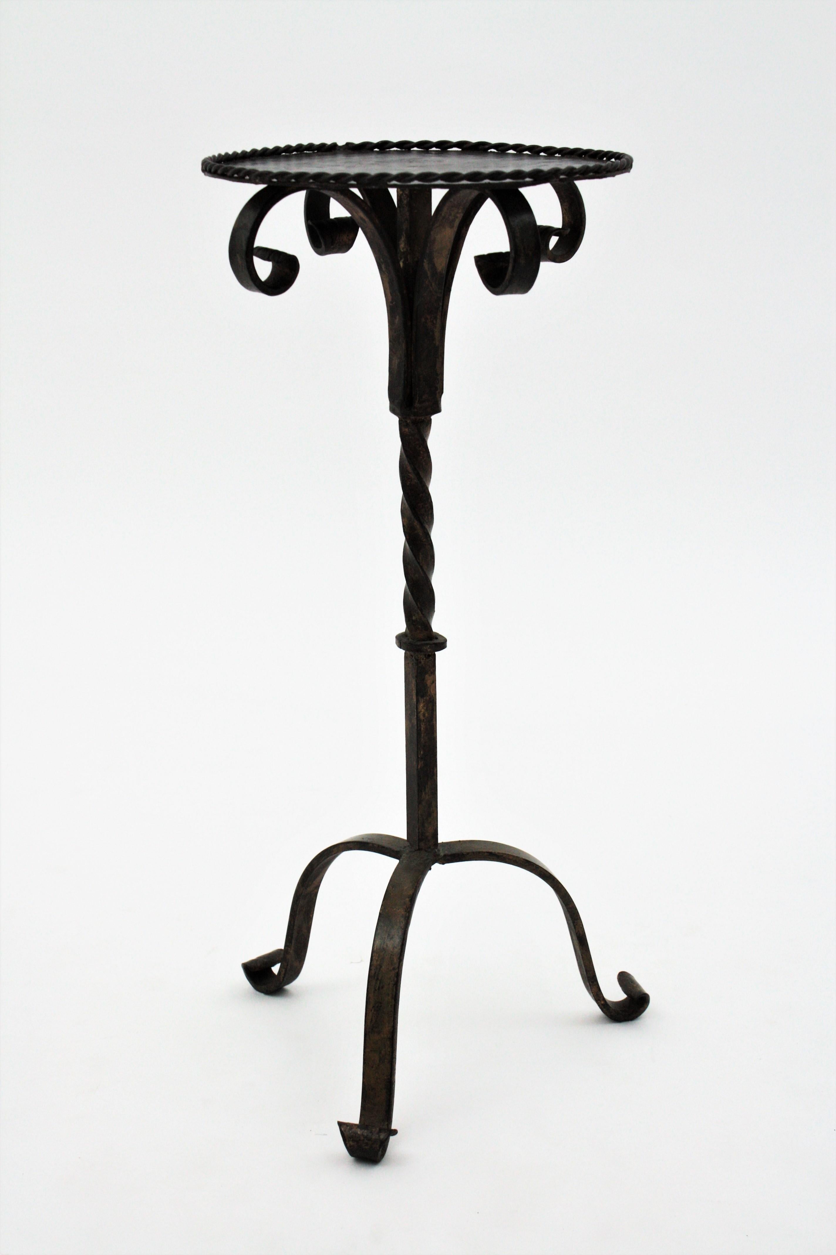 Drinks Table Gueridon / End Table / Martini Table in Wrought Iron, Spain, 1940s 5