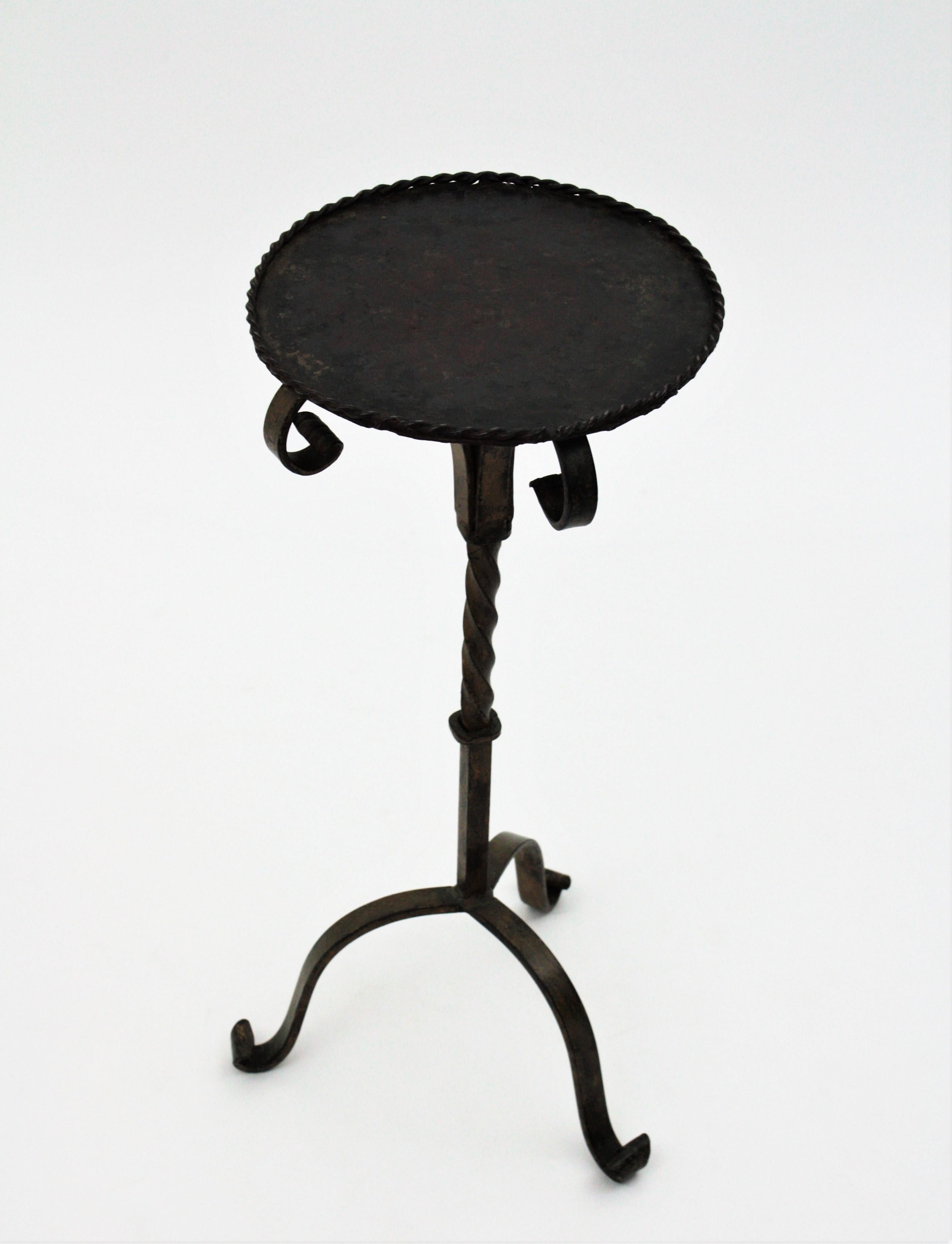 Gilt Drinks Table Gueridon / End Table / Martini Table in Wrought Iron, Spain, 1940s