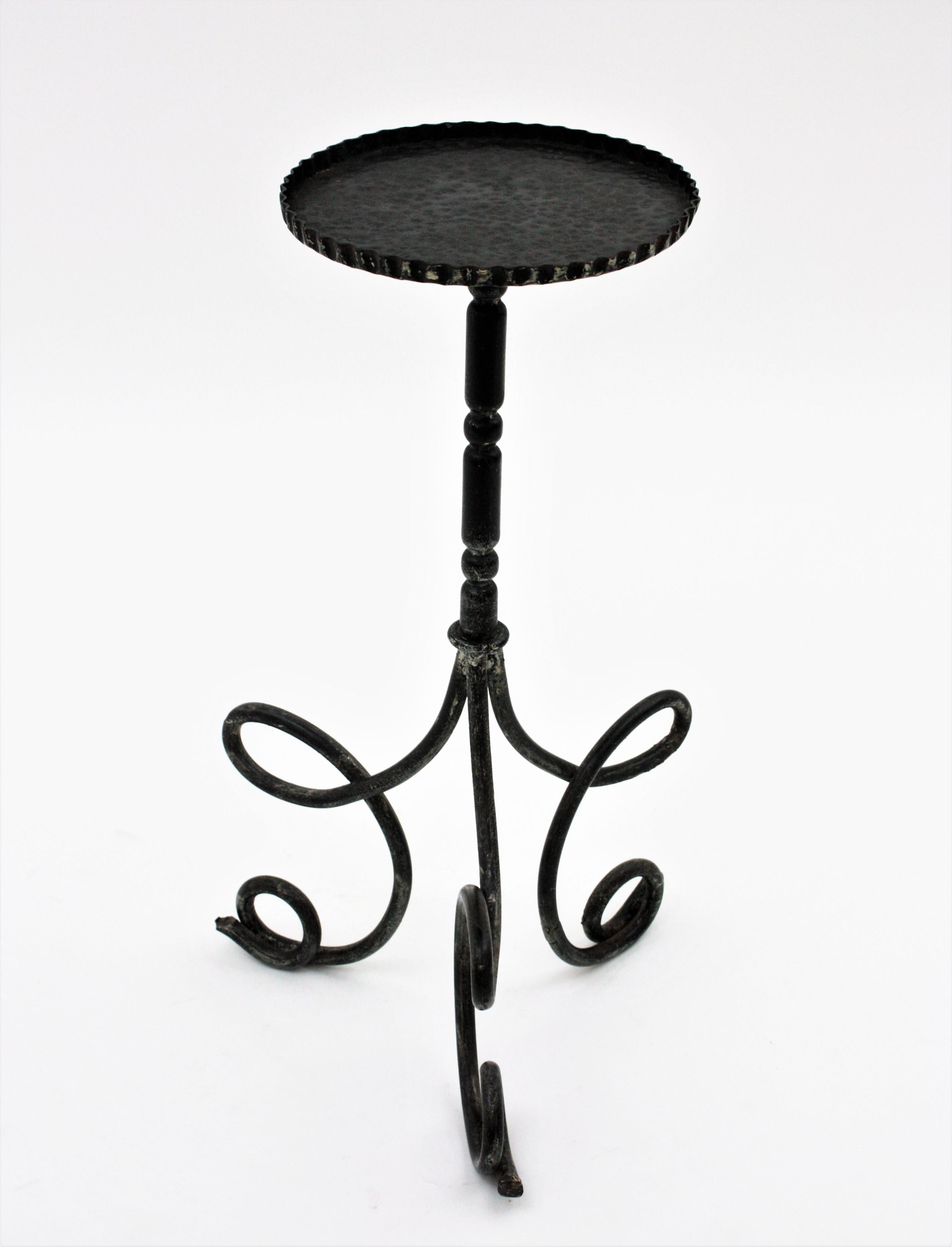 Mid-Century Modern Drinks Table / Side Table / Martini Table by Ferro Art, Wrought Iron