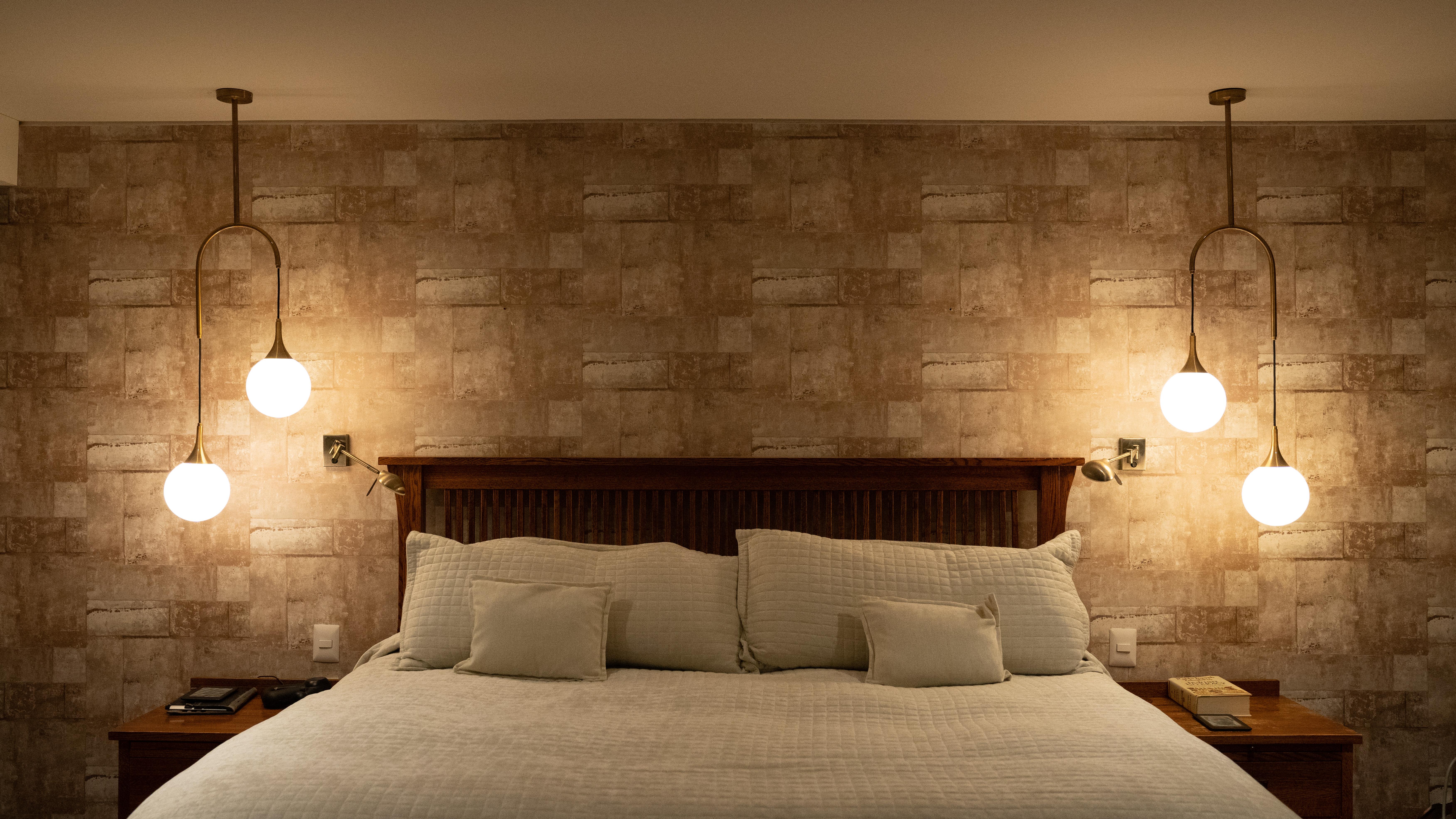Lámpara de pared Dripp II de Saadia Design Posmoderno en venta
