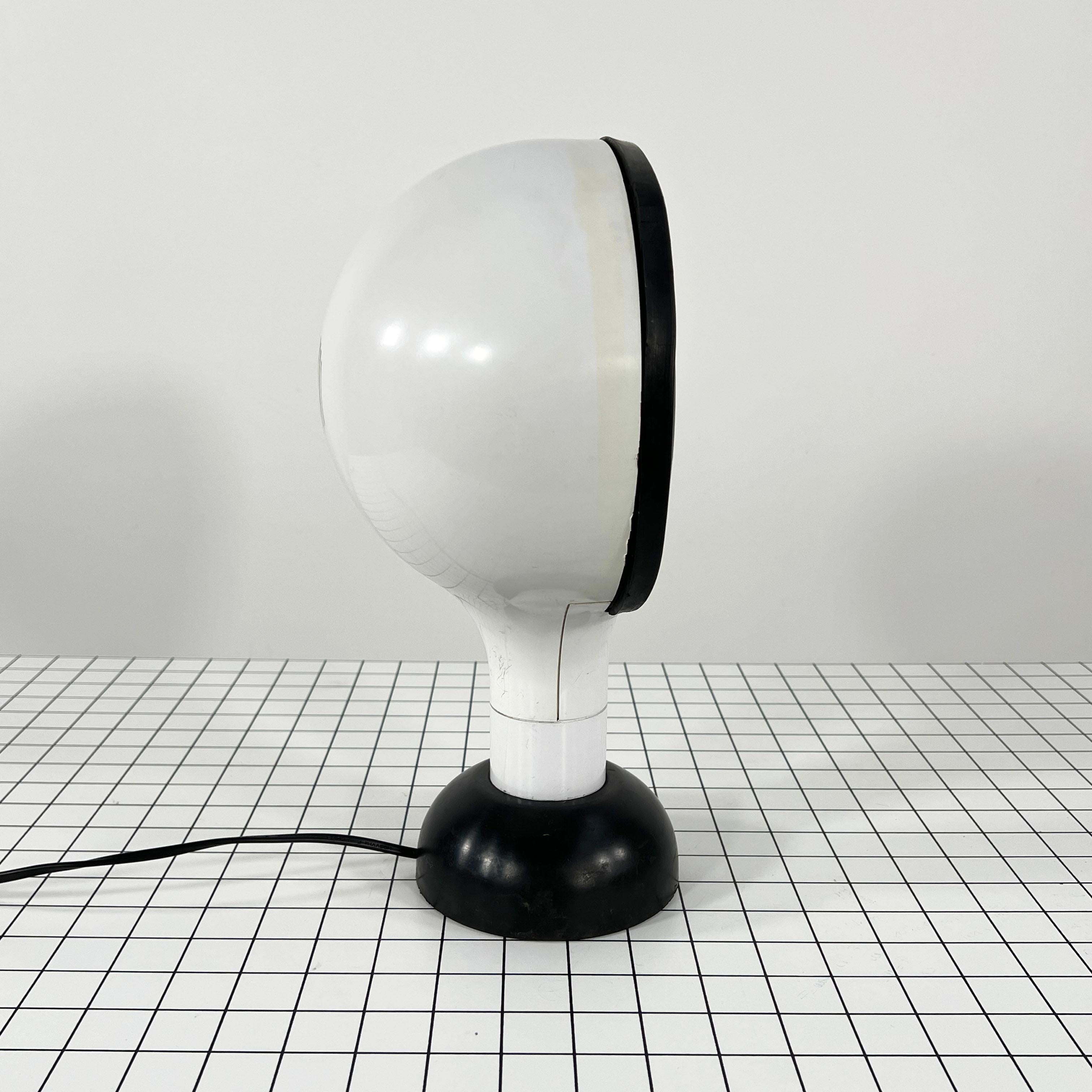 Drive Table Lamp by Adalberto Dal Lago for Bieffeplast, 1970s In Good Condition For Sale In Ixelles, Bruxelles