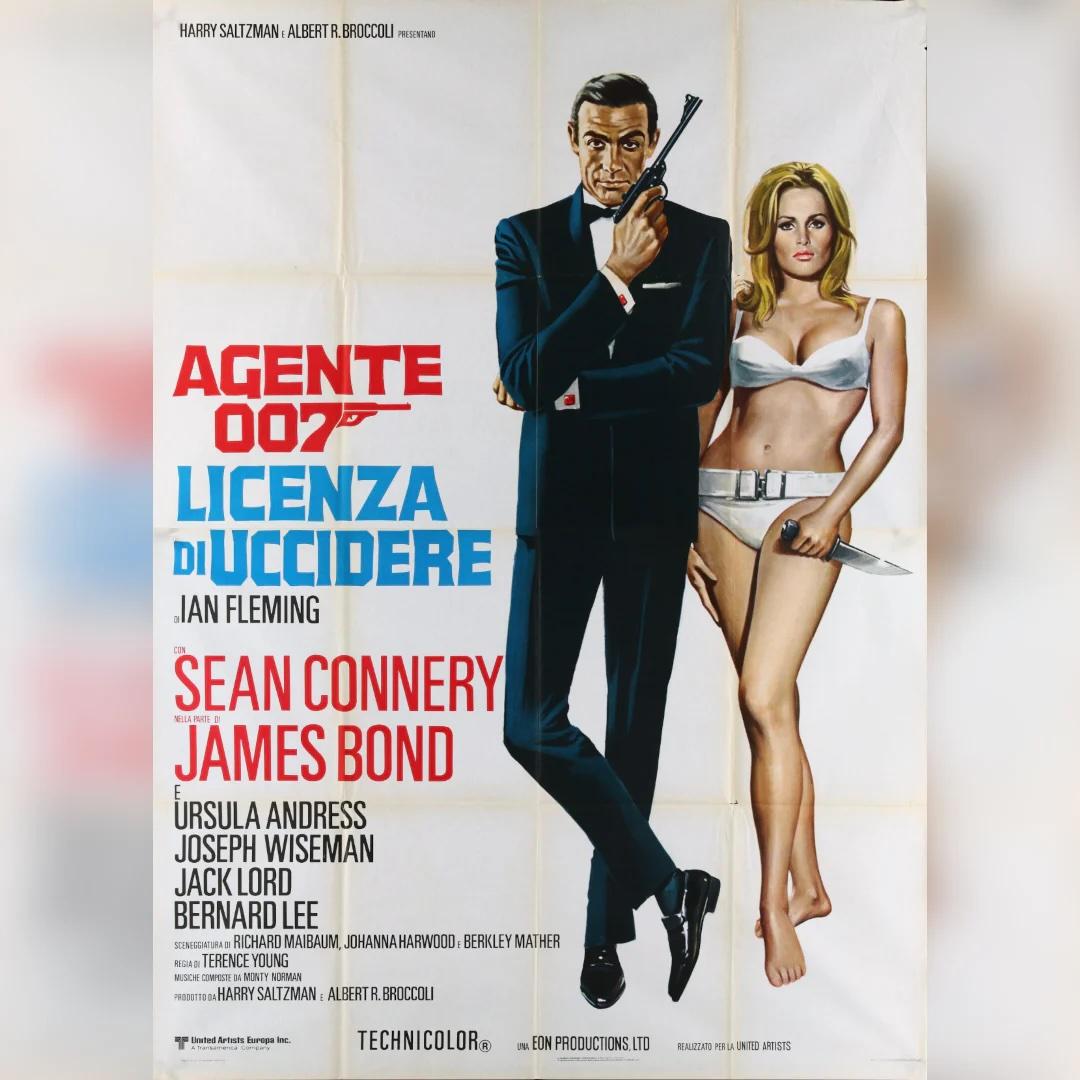 Dr.No (1970er Jahre)
Italienisch 4 Foglio (55 X 79 Zoll)

Original 1970's Wiederveröffentlichung Italienisch 4 Foglio

Hervorragendes Bild von Sean Connery und Ursula Andreas in ihrem weißen Bikini. Dies ist eine Neuauflage von Dr.No aus den 1970er