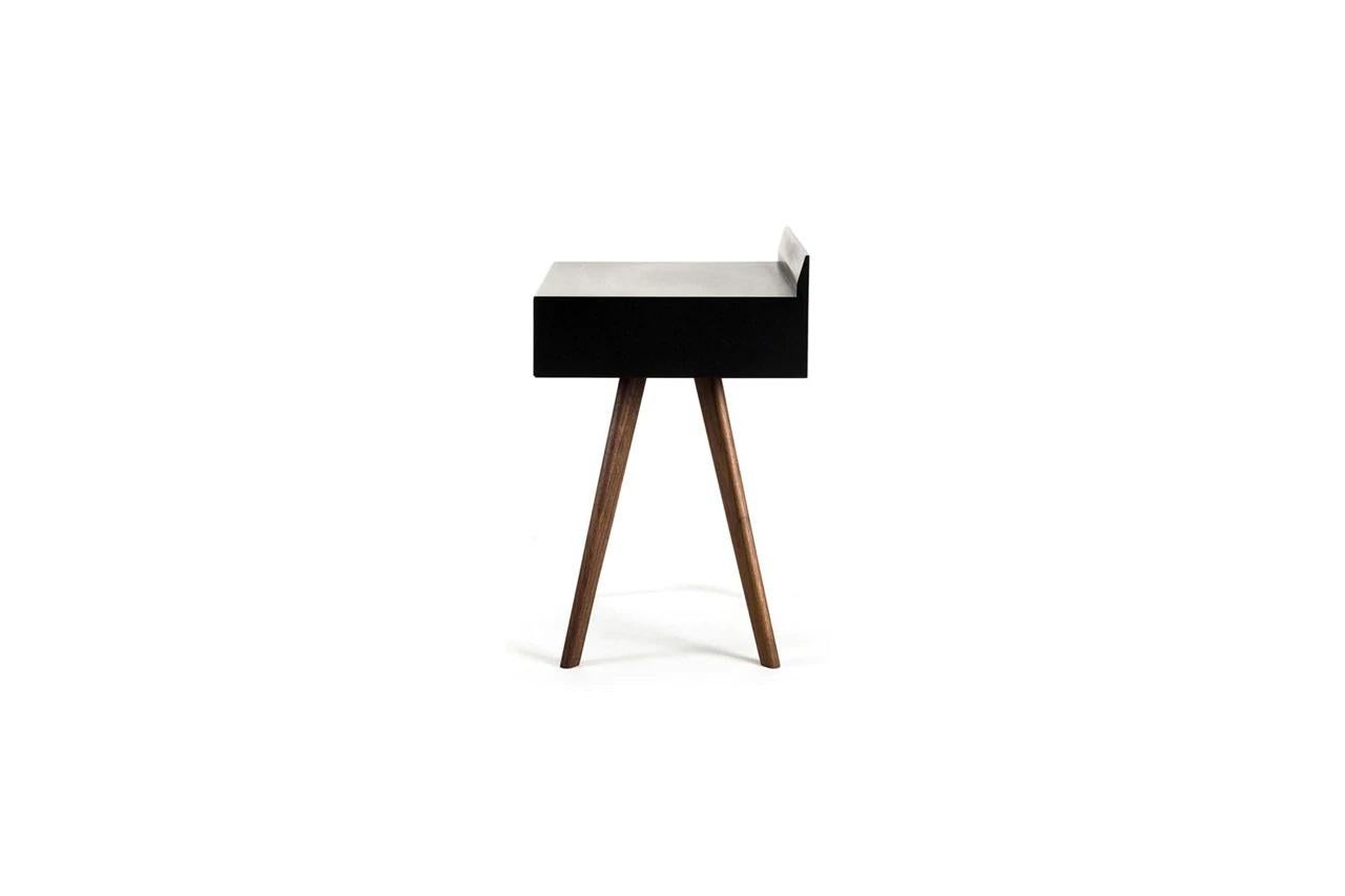 Droid Night Table by Atra Design In New Condition For Sale In Geneve, CH
