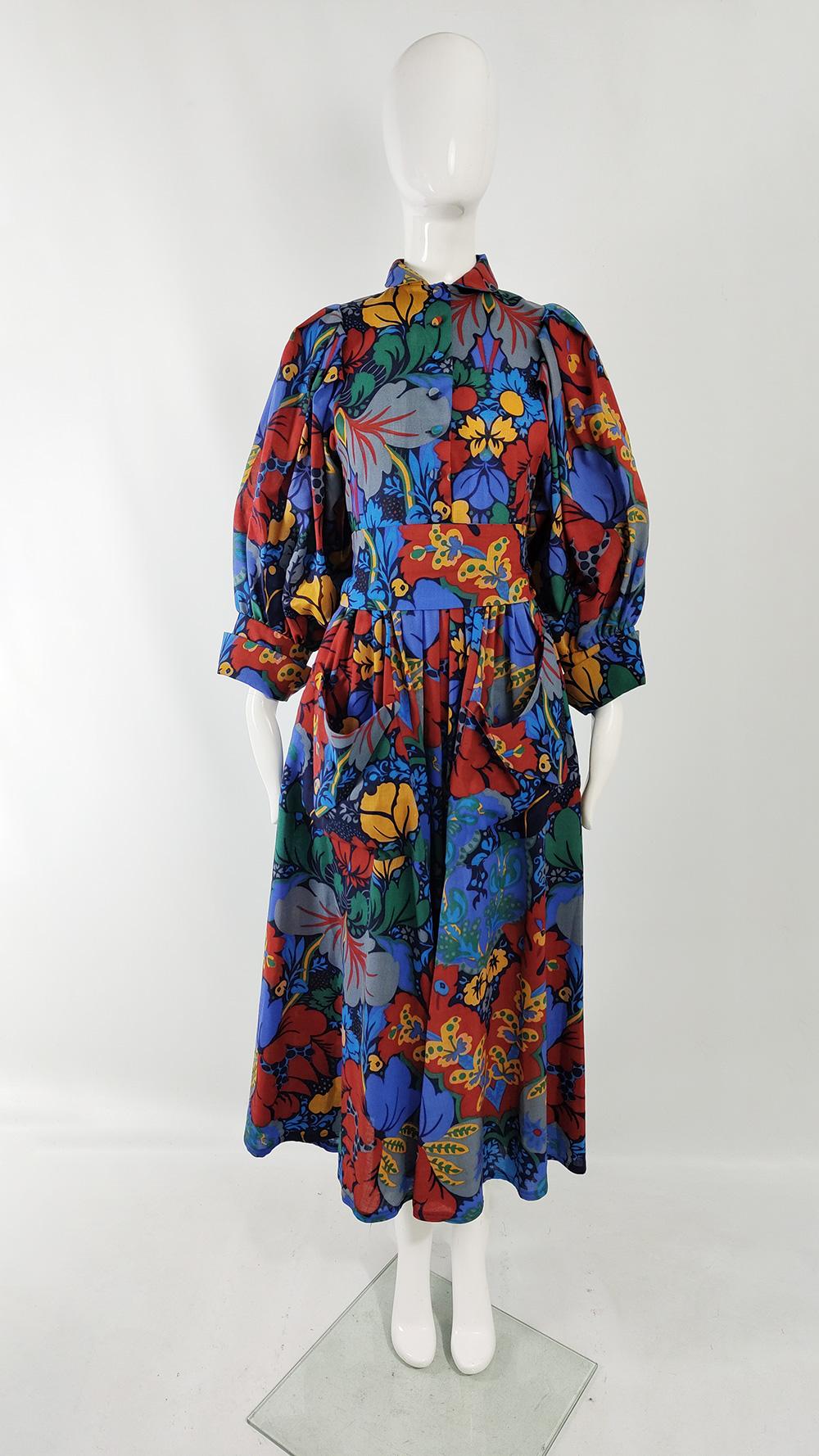 An incredible vintage womens maxi dress from the 80s by luxury British fashion designer, Angela Holmes for her Droopy & Browns label. Founded in 1972,in the English city of York, Droopy & Brown's designs were as historical as the city itself - often