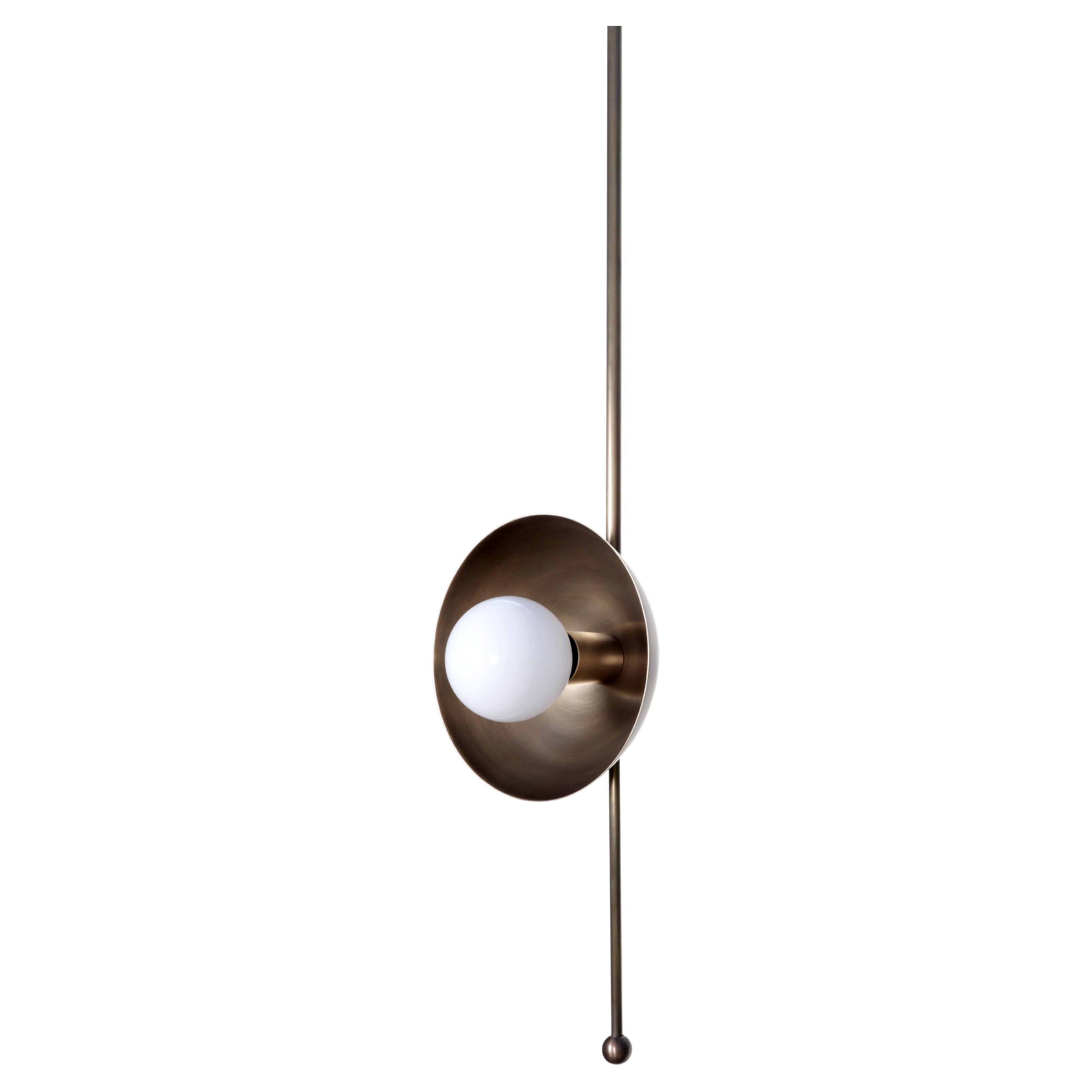 Lampe pendante Drop 1 Dome en laiton par Lamp Shaper