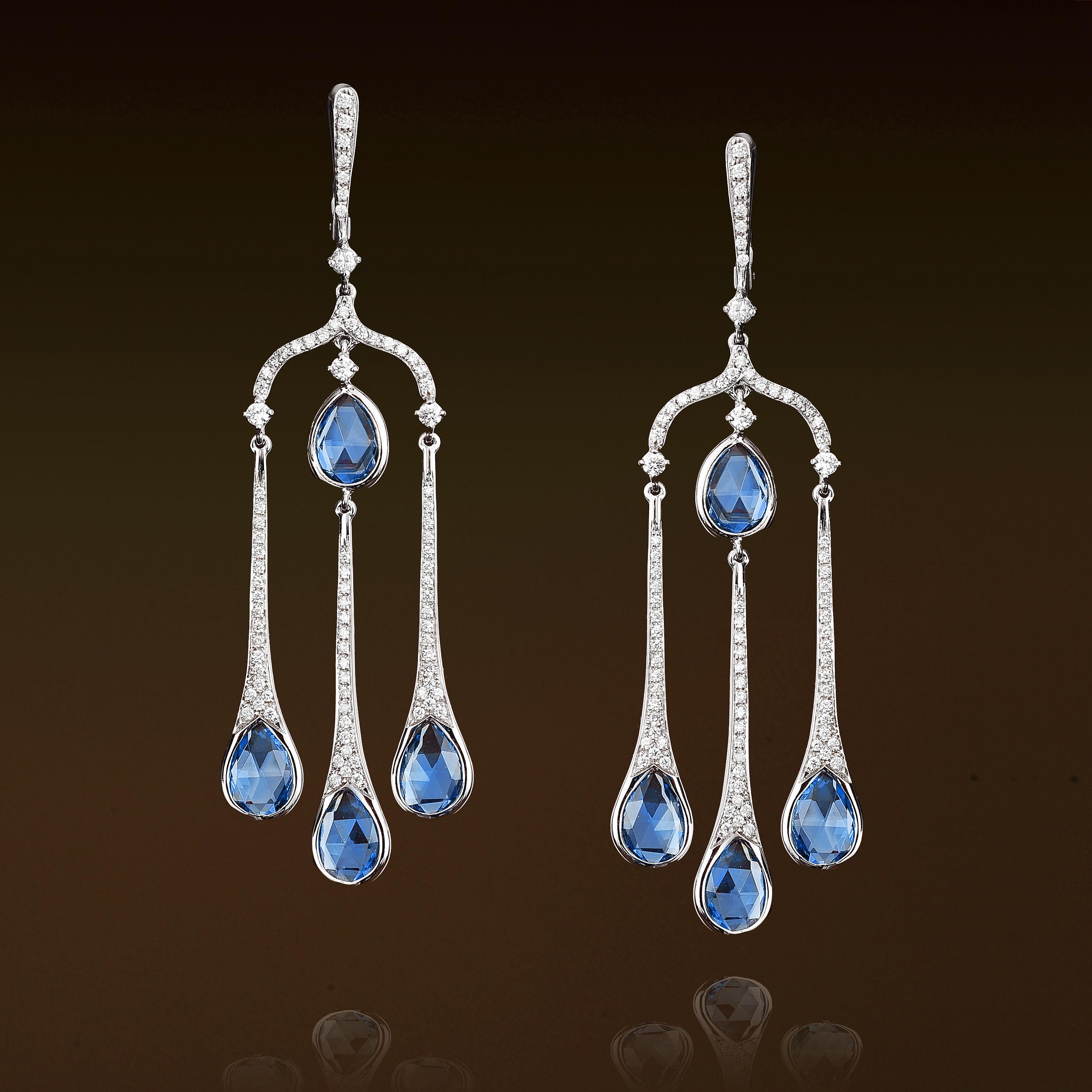 Women's or Men's Drop Chandelier Earrings in 18k gold with Diamonds and Blue Topaz For Sale