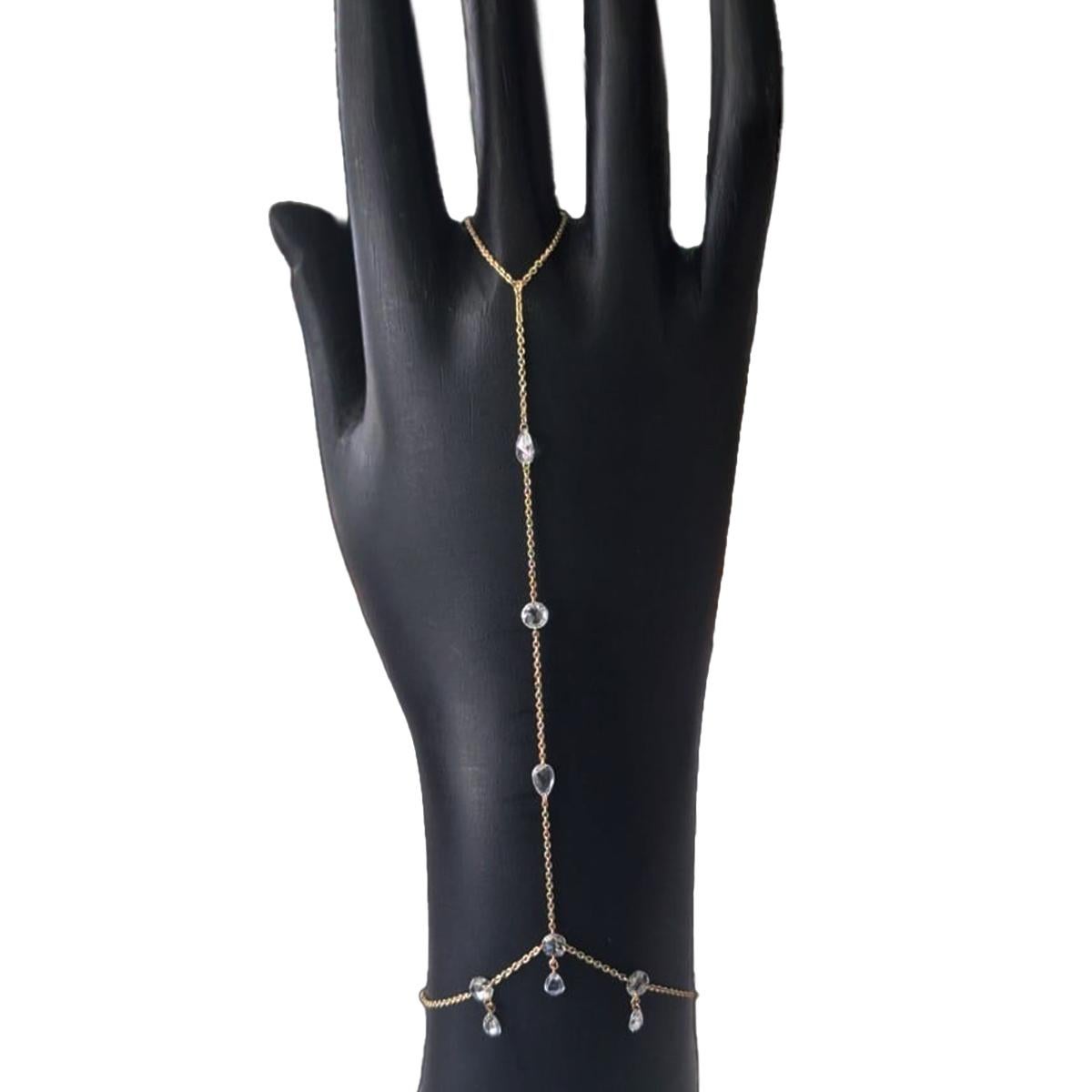 Taille poire Bracelet en or jaune 14K avec chaîne à main et diamant en goutte d'eau en vente