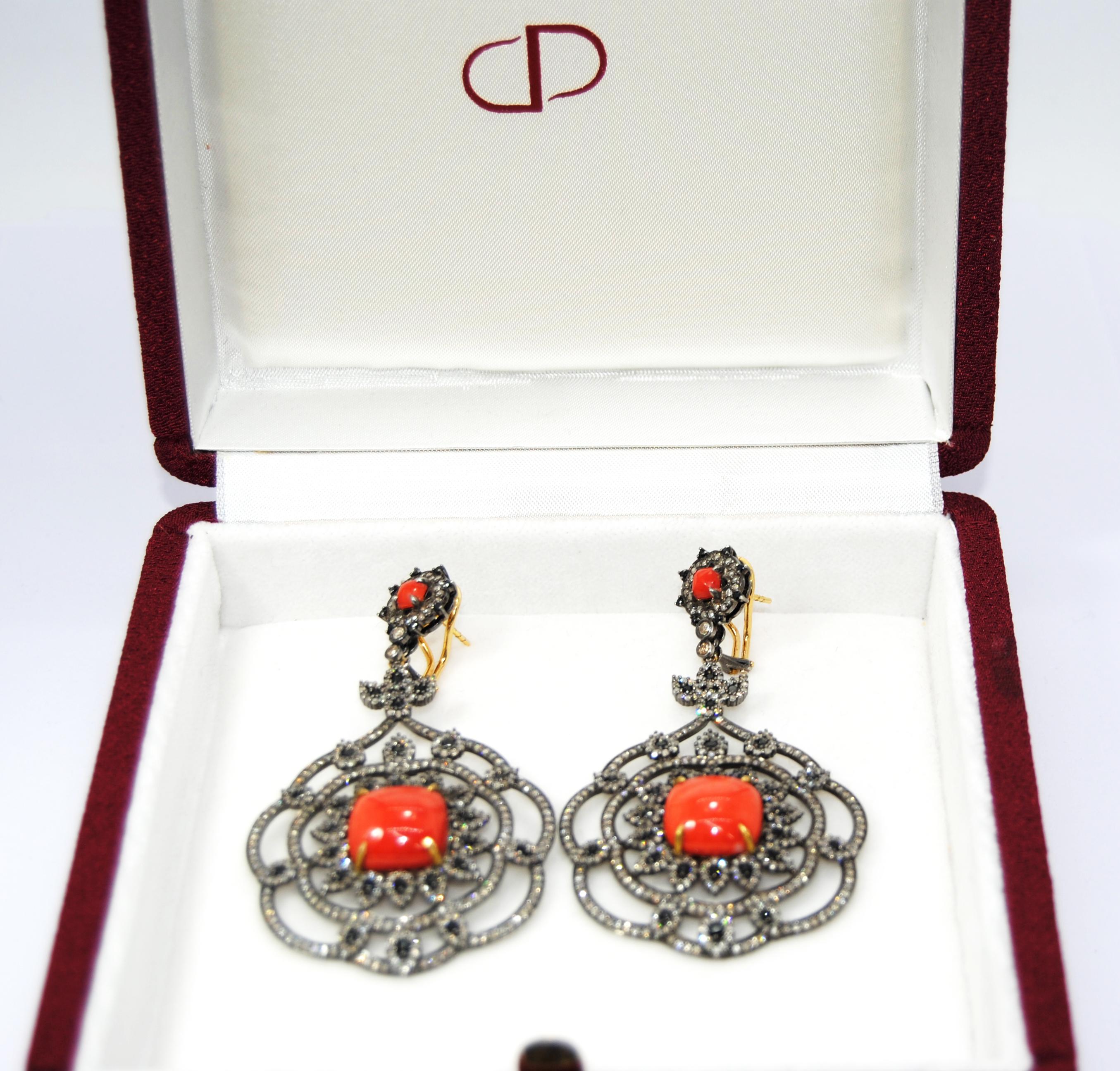 Anglo-Indian Drop Earrings in 18 Karat Gold and Silver Red Coral, Sapphires and Diamonds For Sale