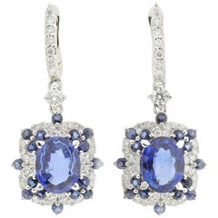 Contemporary 18 Karat White Gold Diamond (G VS) and Blue Sapphire Drop Earrings