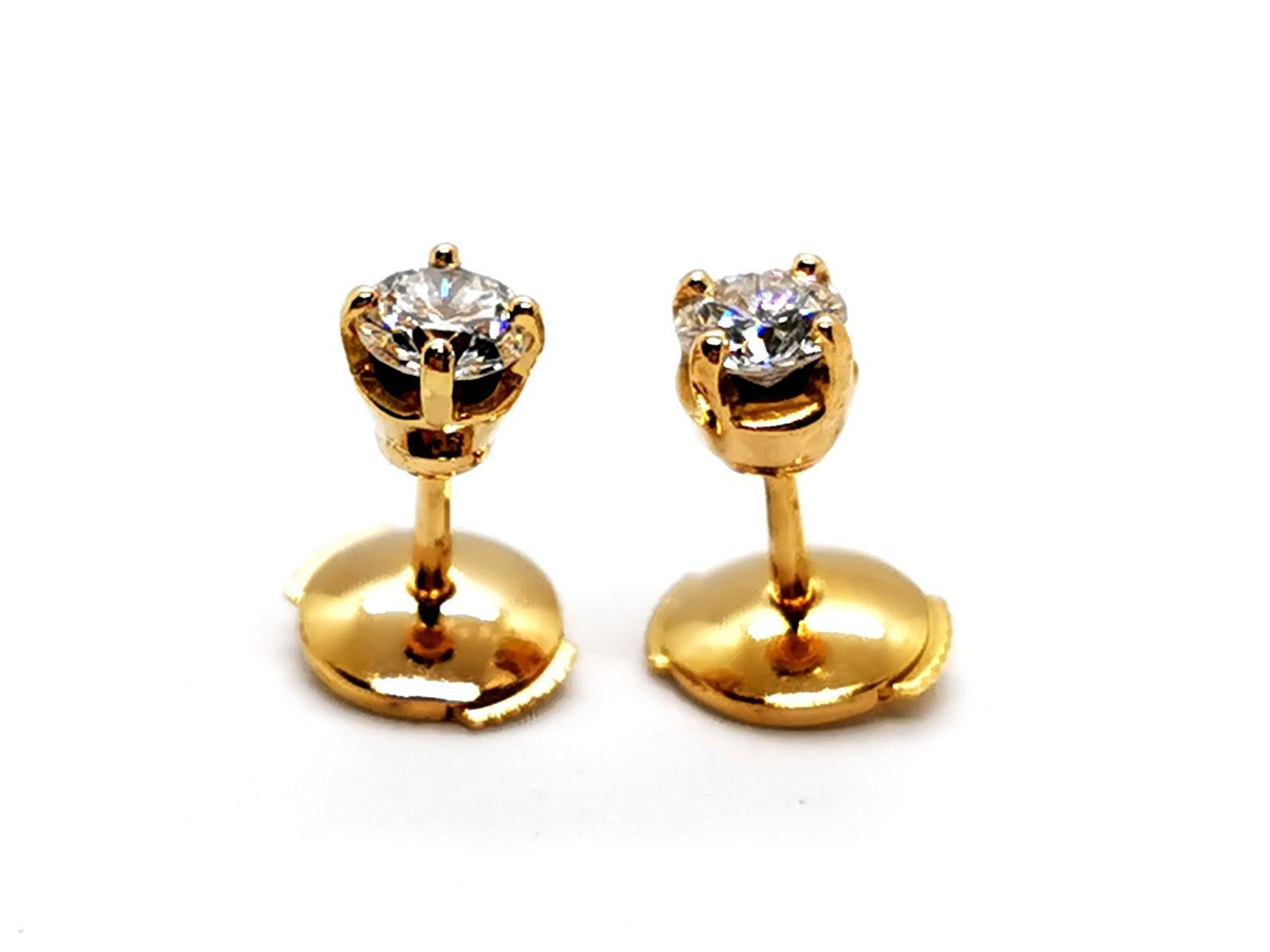 Drop Earrings Yellow Gold Diamond For Sale 3