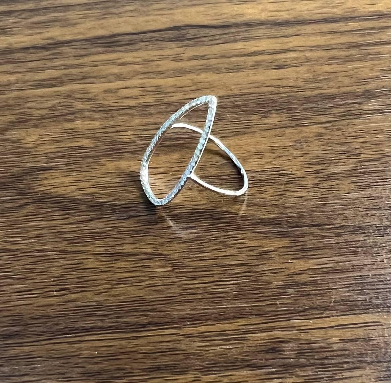 Drop Geometric Minimalist Brilliant Cut White Diamond 14 Karat White Gold Ring In New Condition For Sale In Oakton, VA