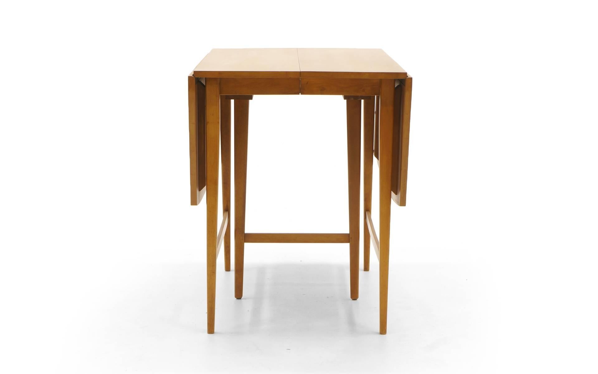 American Drop-Leaf Dining Table by Paul McCobb, Expandable with Three Leaves, Solid Maple