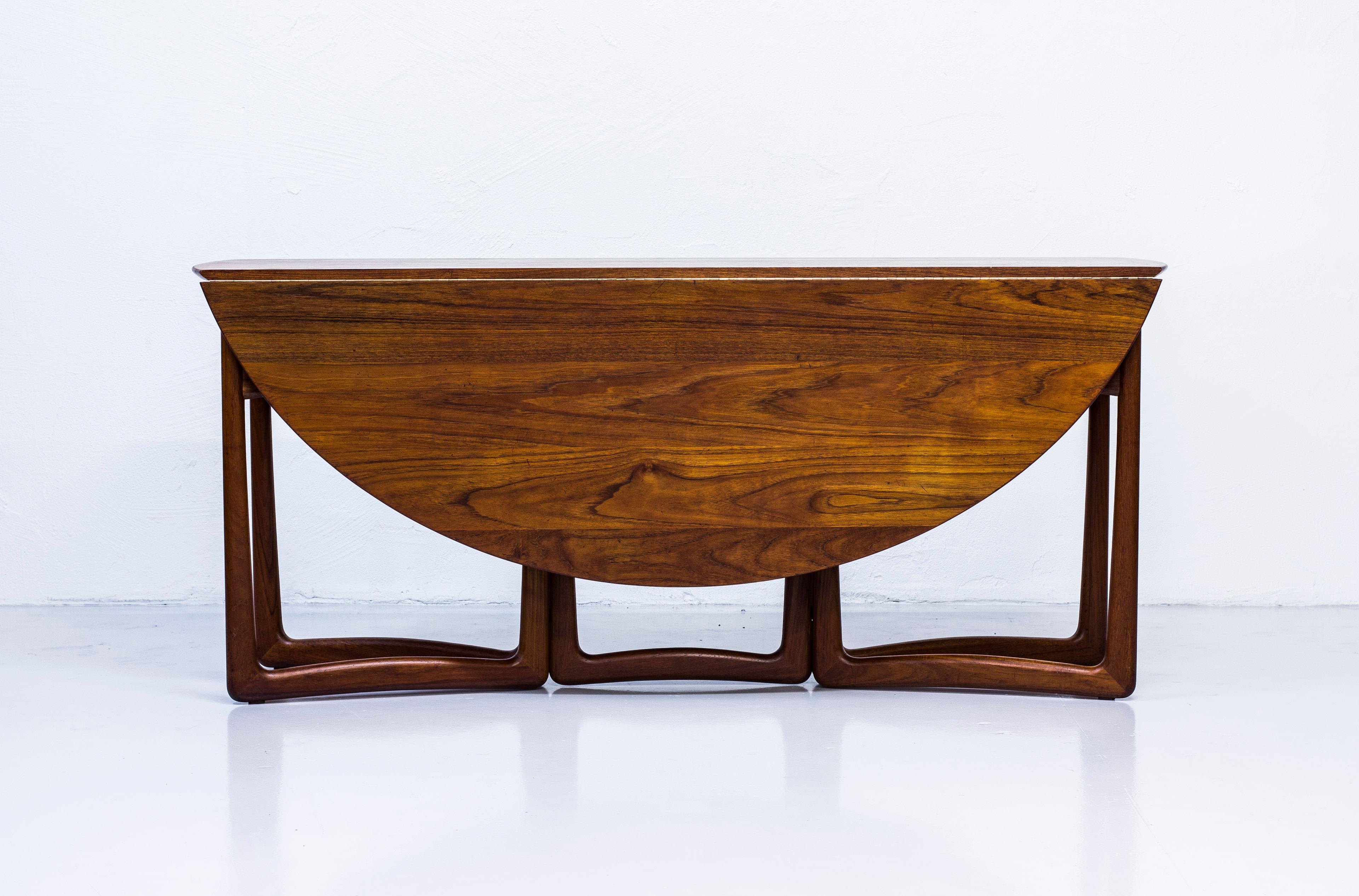 Drop Leaf Dining Table by Peter Hvidt & Orla Mølgaard Nielsen, Denmark, 1950s 3