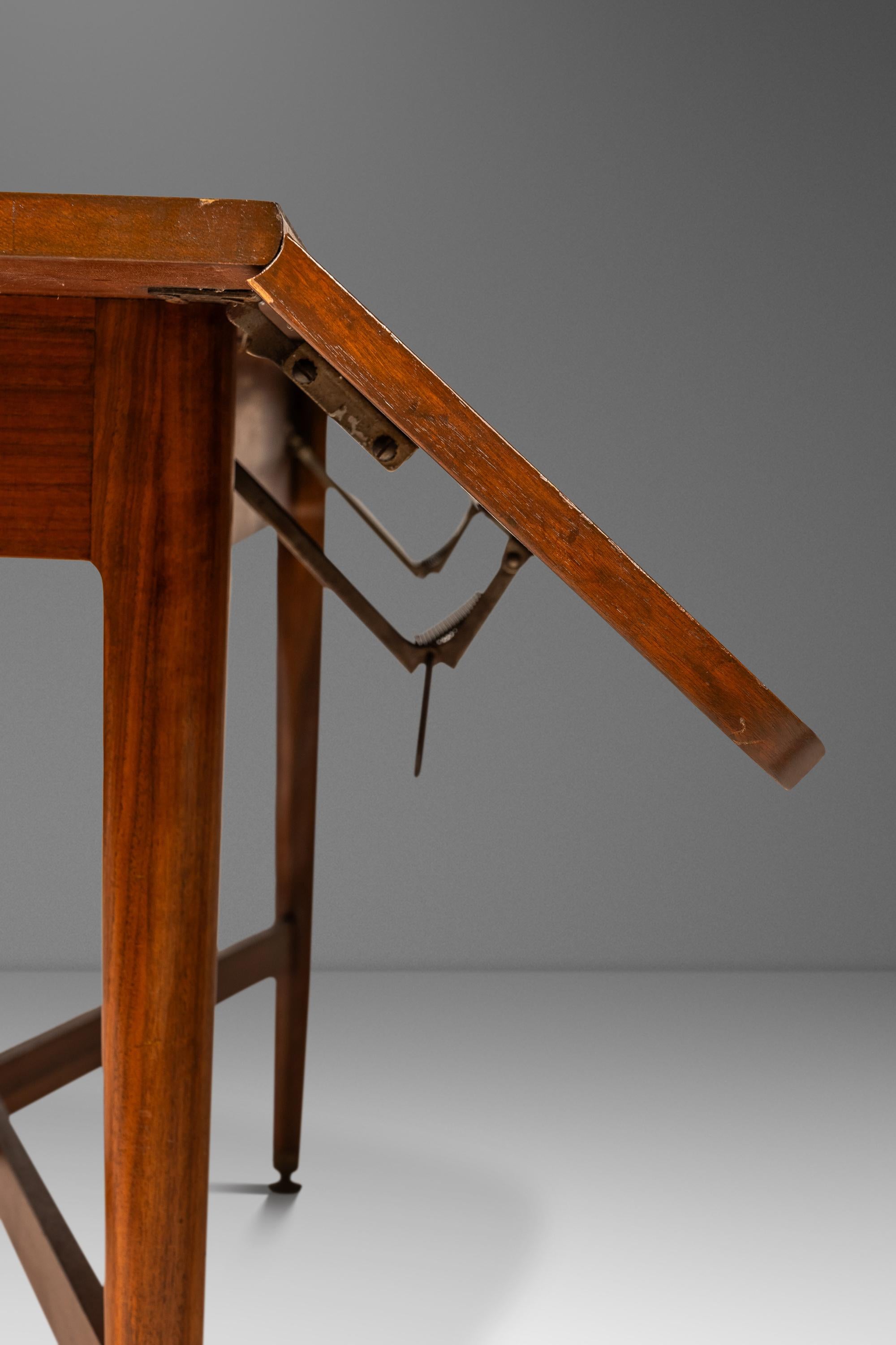 Drop-Leaf Dining Table, Kipp Stewart, Declaration Line, Drexel, USA, c. 1960's For Sale 9