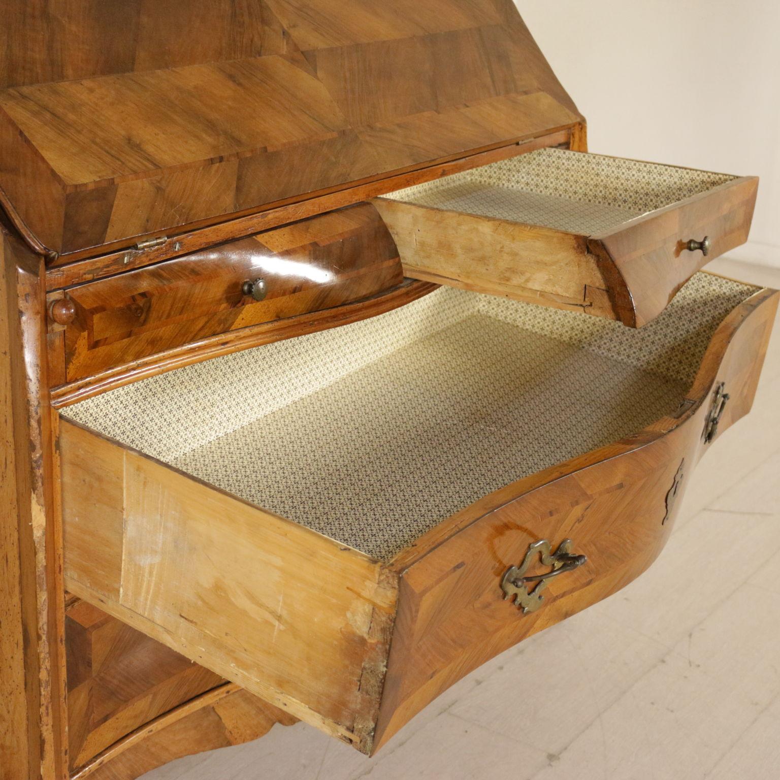 Drop-Leaf Secretaire Walnut Olive Liguria, Italy, Mid-18th Century 4