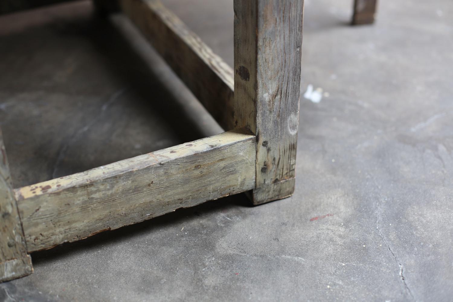 Drop-Leaf Table from Sweden, Early 20th Century For Sale 3