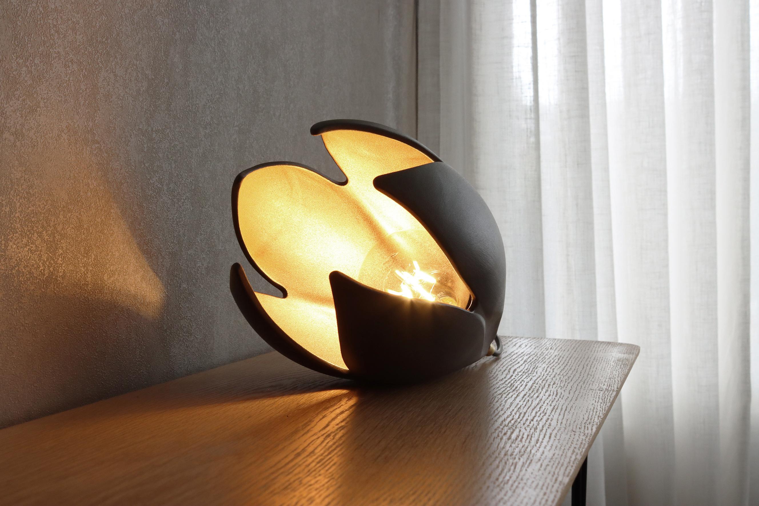 lustre p-shape
