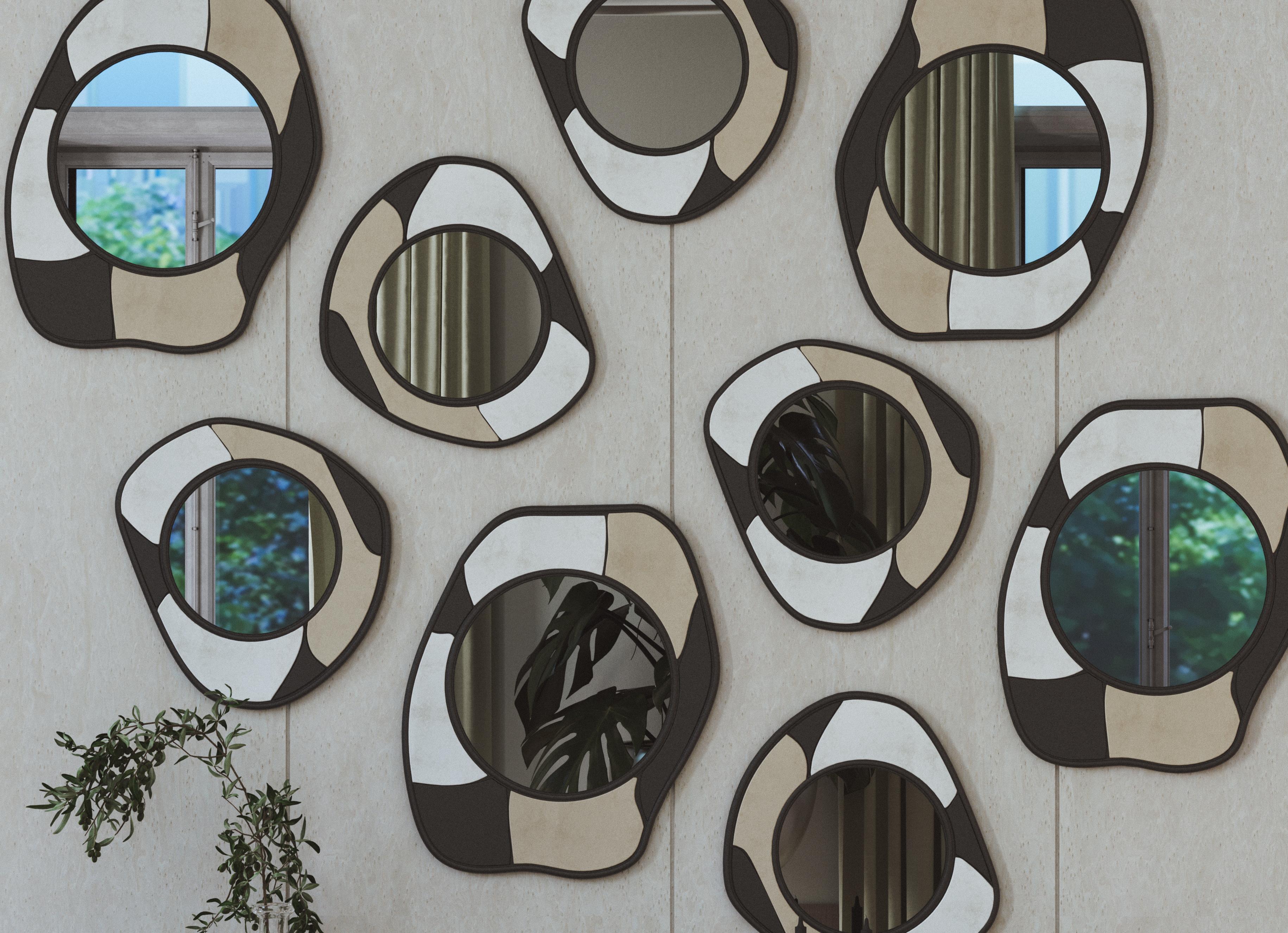 Grand miroir laqué effet pierre par Hermhaus Neuf - En vente à istanbul, TR