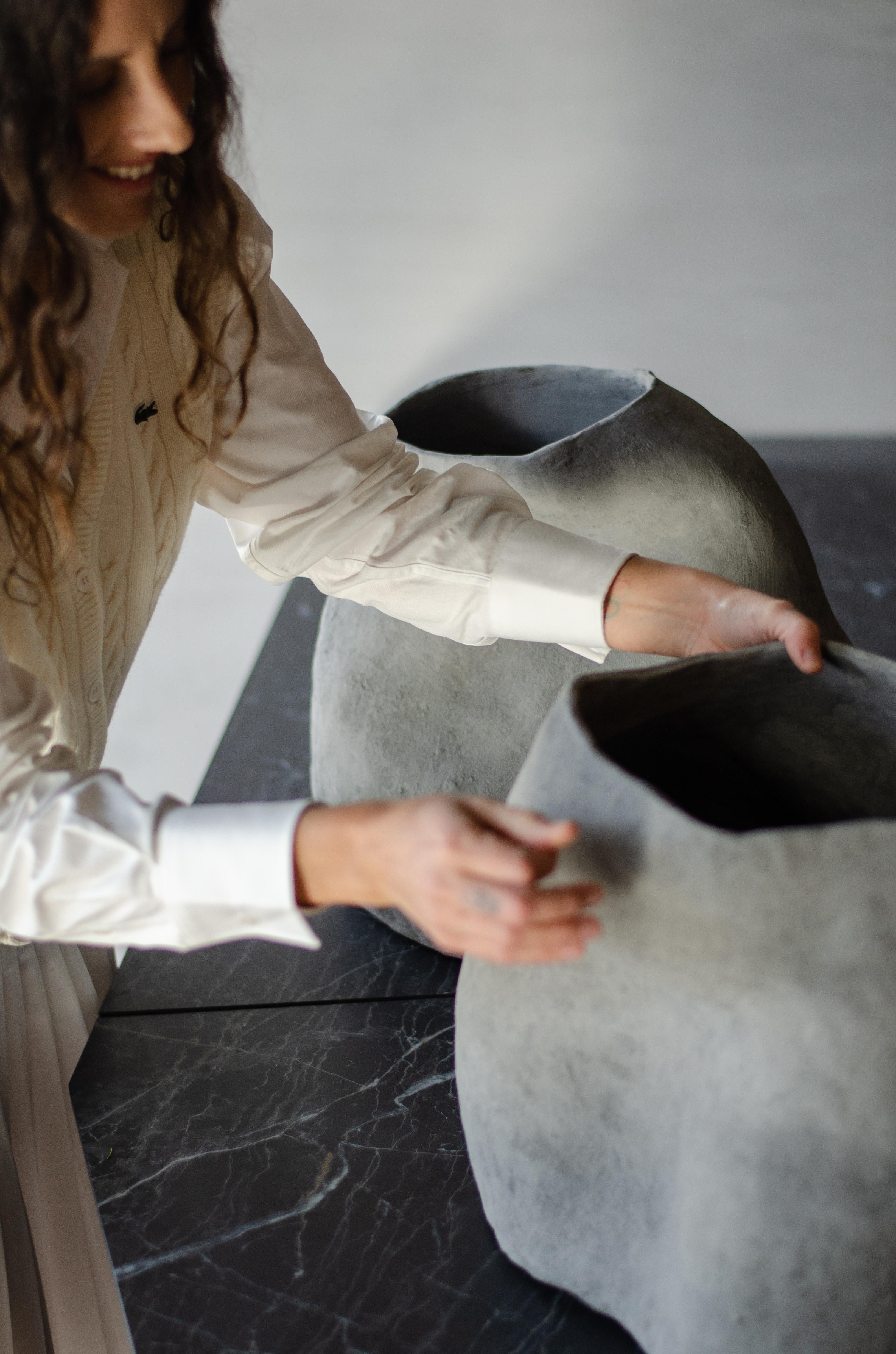 Vaso in gres Drop No. 1 di Studio A Cupla In condizioni Nuovo in vendita a Geneve, CH