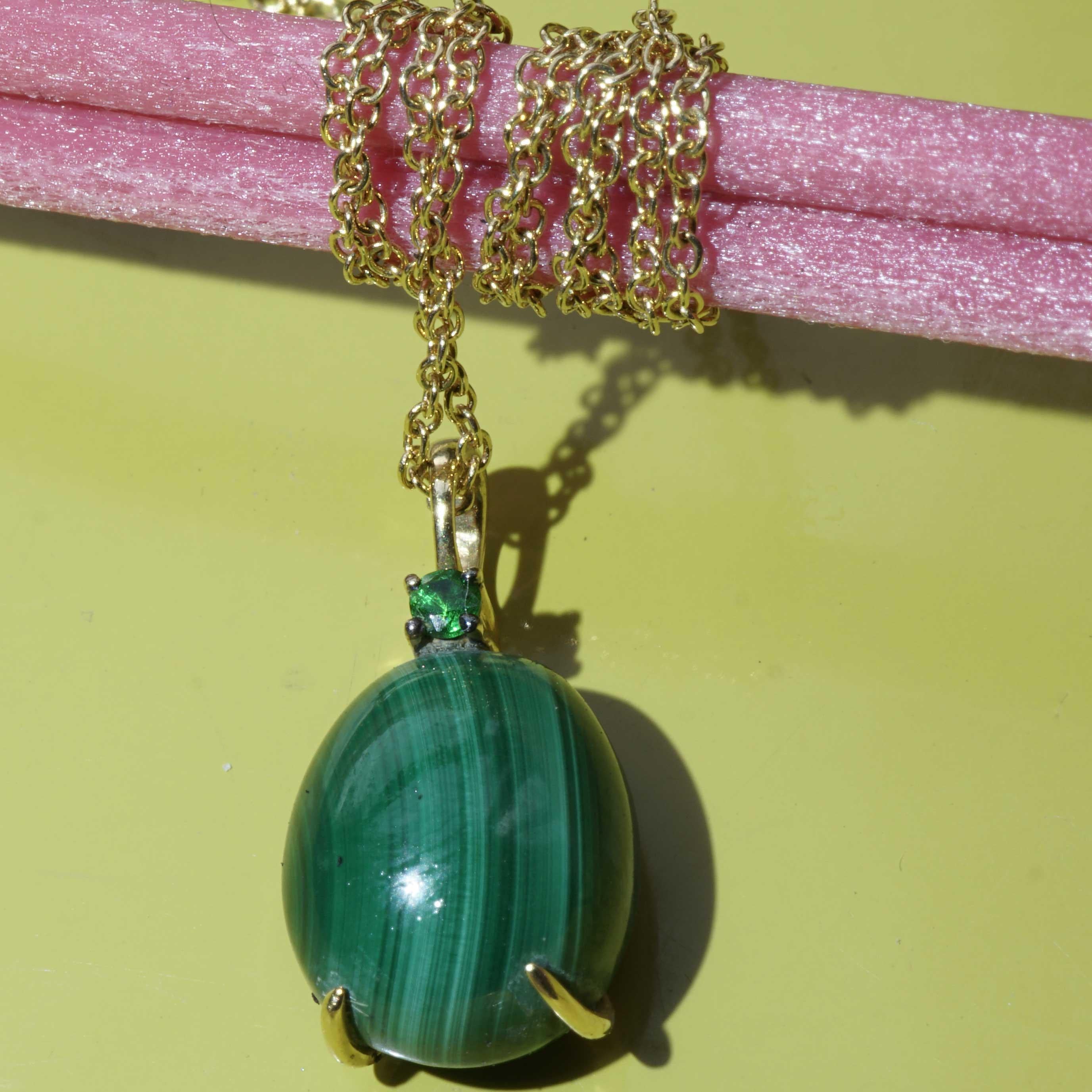 Cabochon Drop Pendant with Chain soo sweet with Malachite and Tsavorithe made in Italy For Sale