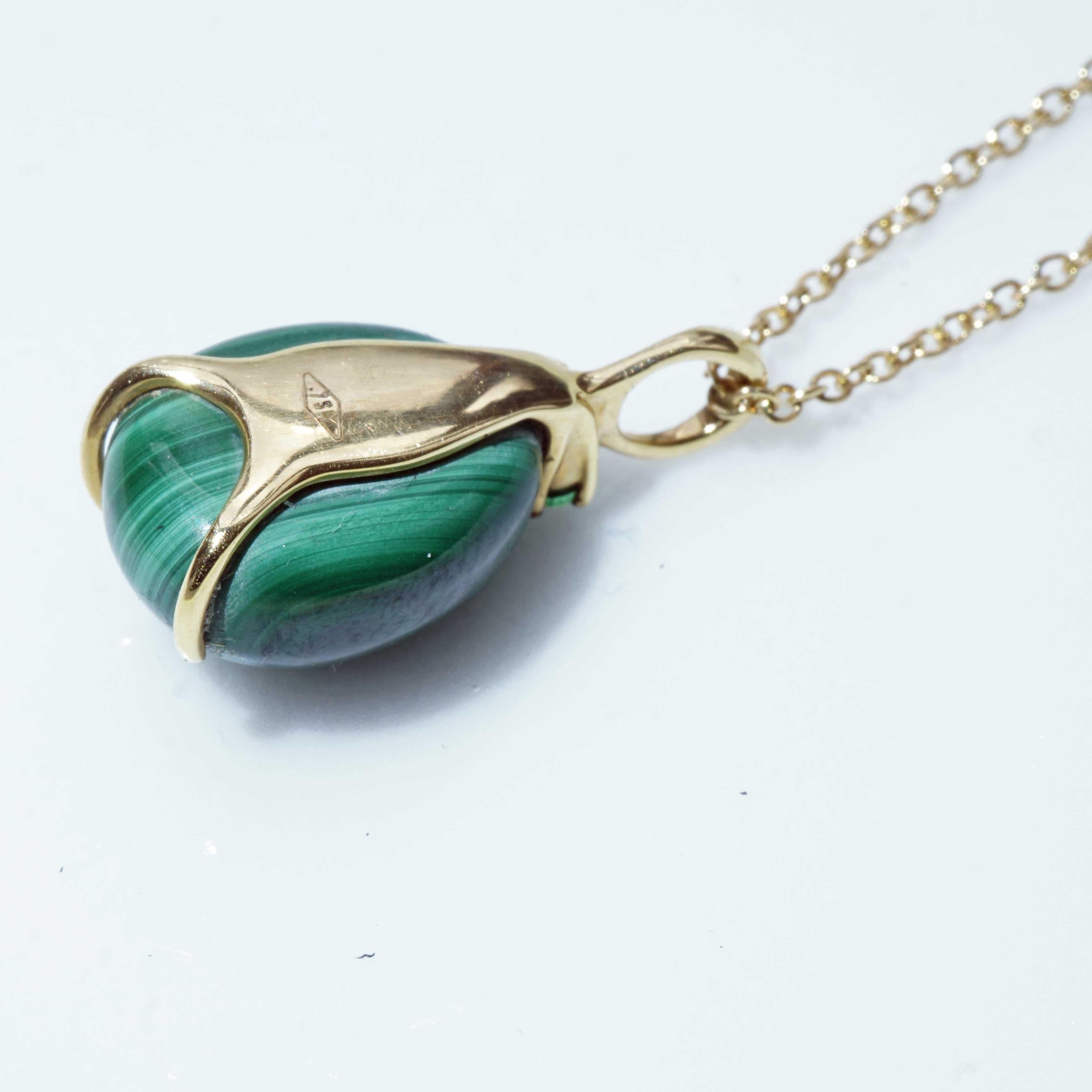 Drop Pendant with Chain soo sweet with Malachite and Tsavorithe made in Italy For Sale 2