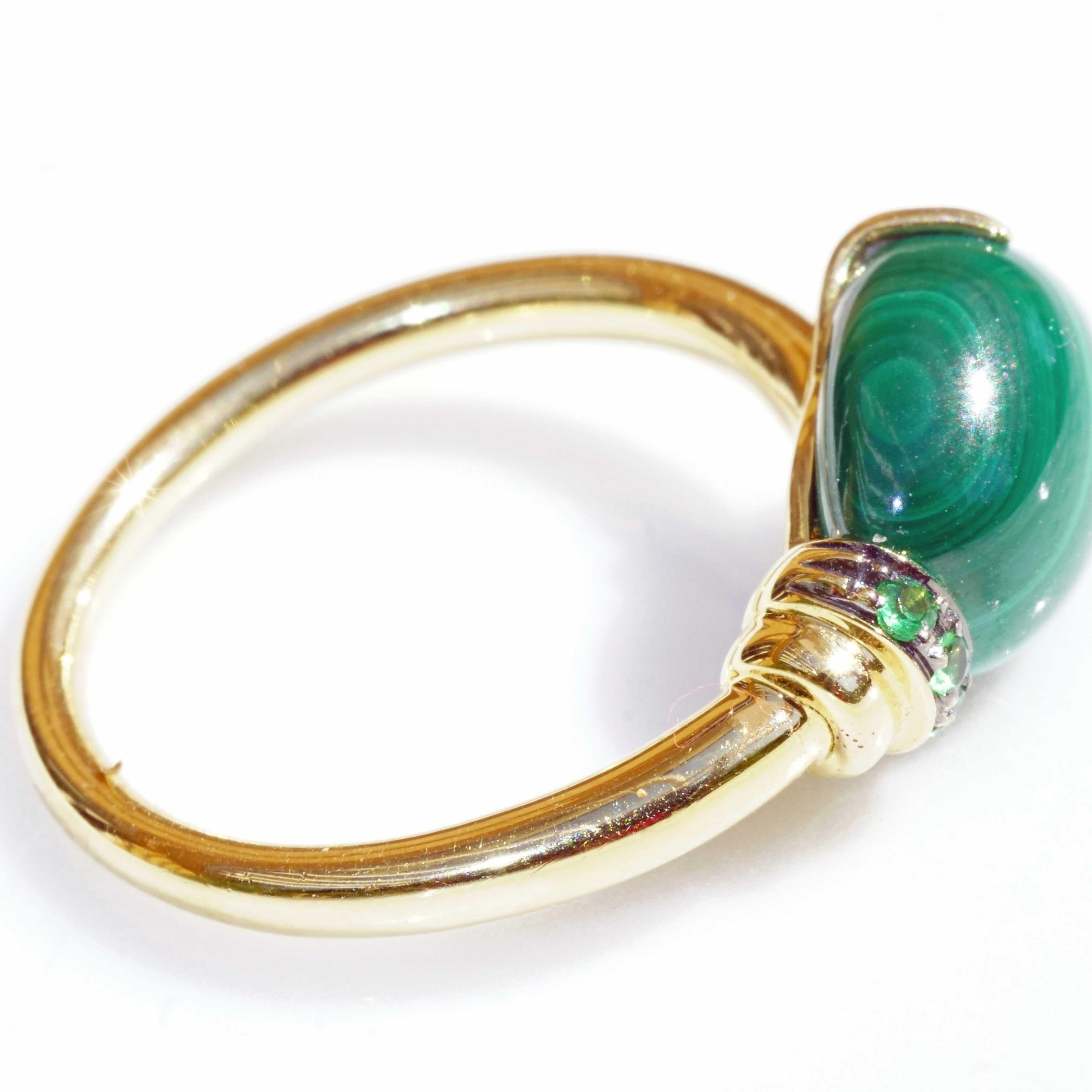 Modern Drop Ring Malachite Tsavorithe  6.75 ct 21 x9 mm traditional made in Italy For Sale