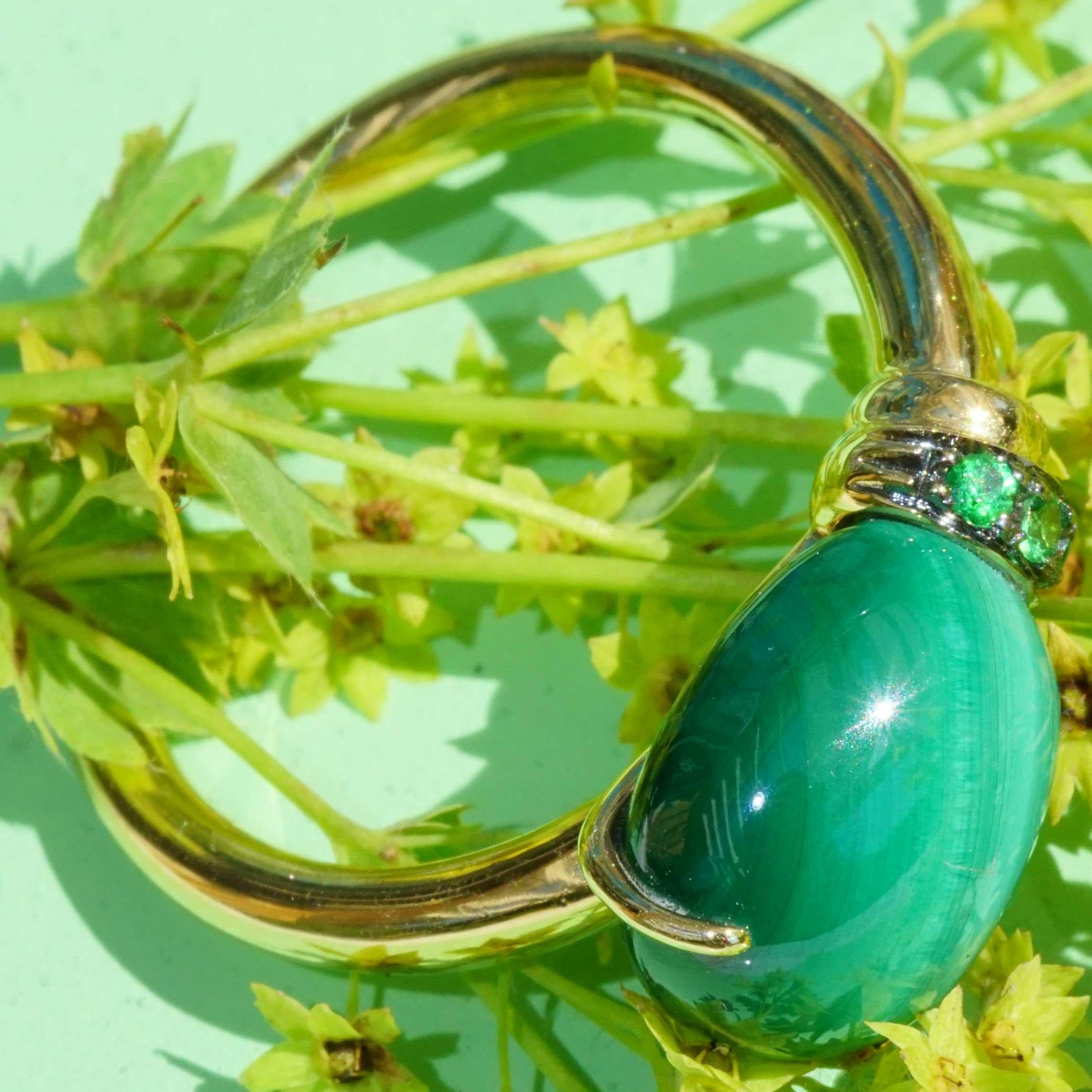 Drop Ring Malachite Tsavorithe  6.75 ct 21 x9 mm traditional made in Italy For Sale 1