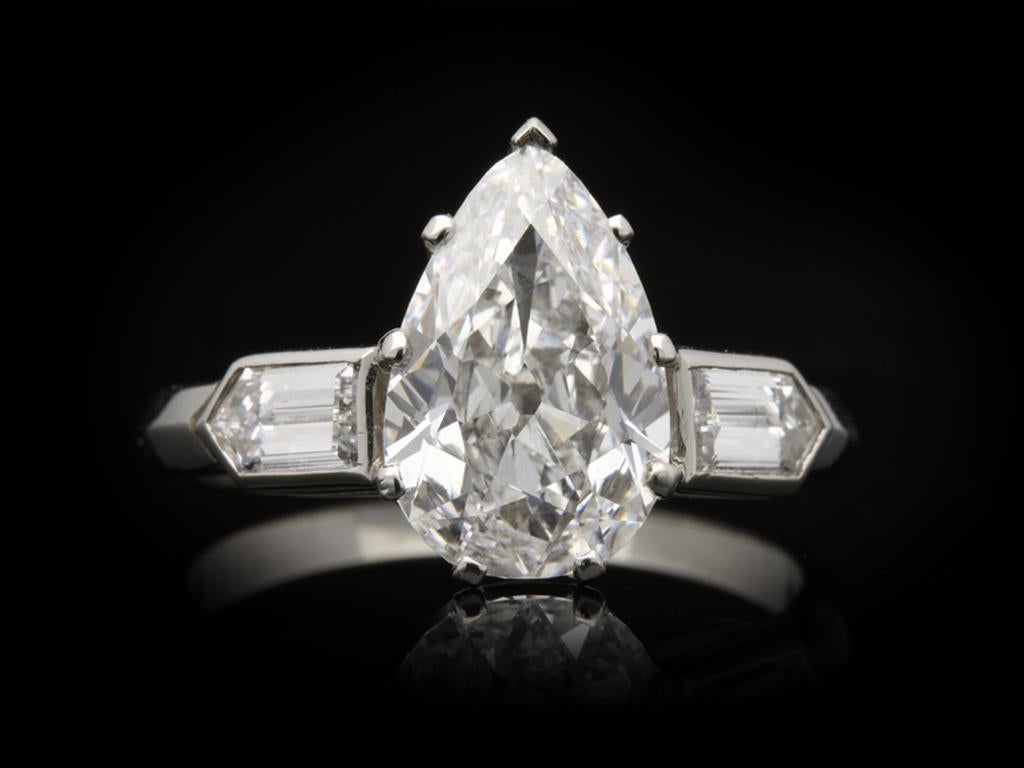 En vente :  Bague en forme de goutte en diamant d'ancienne mine, vers 1935 7