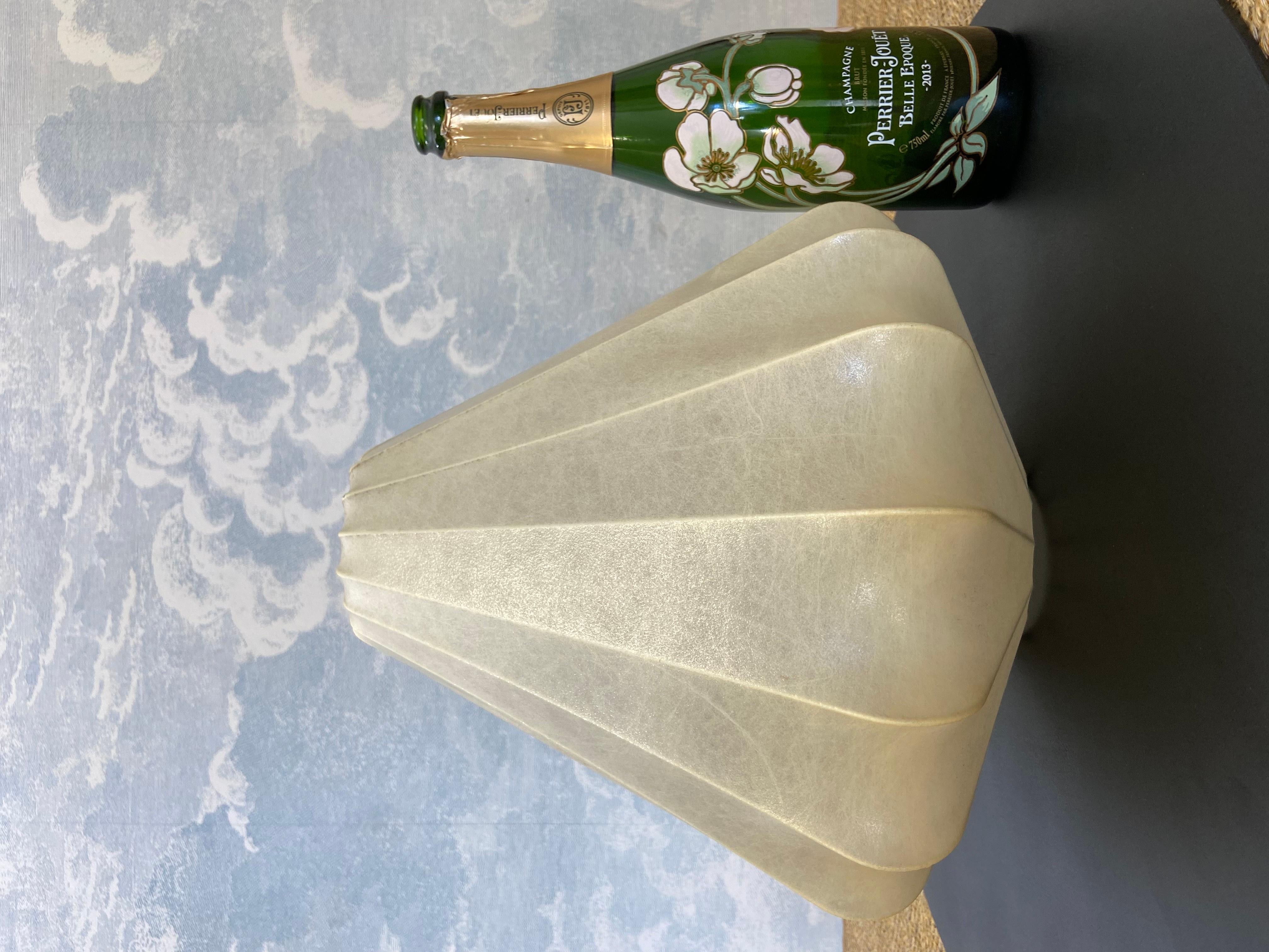 Lampada a sospensione Cocoon a forma di goccia, Mid Century Modern, anni '60 In condizioni buone a Cork, IE