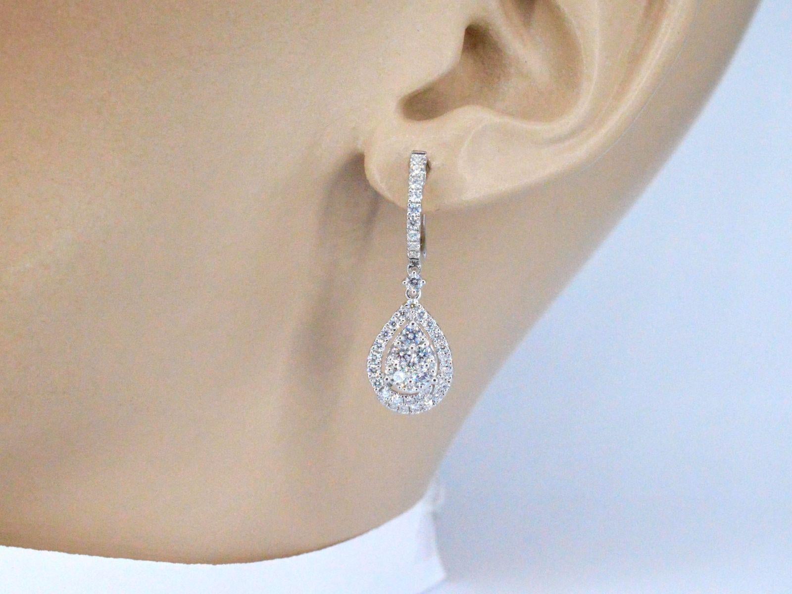 Contemporary Drop-Shaped Earrings with Brilliant Cut Diamonds For Sale