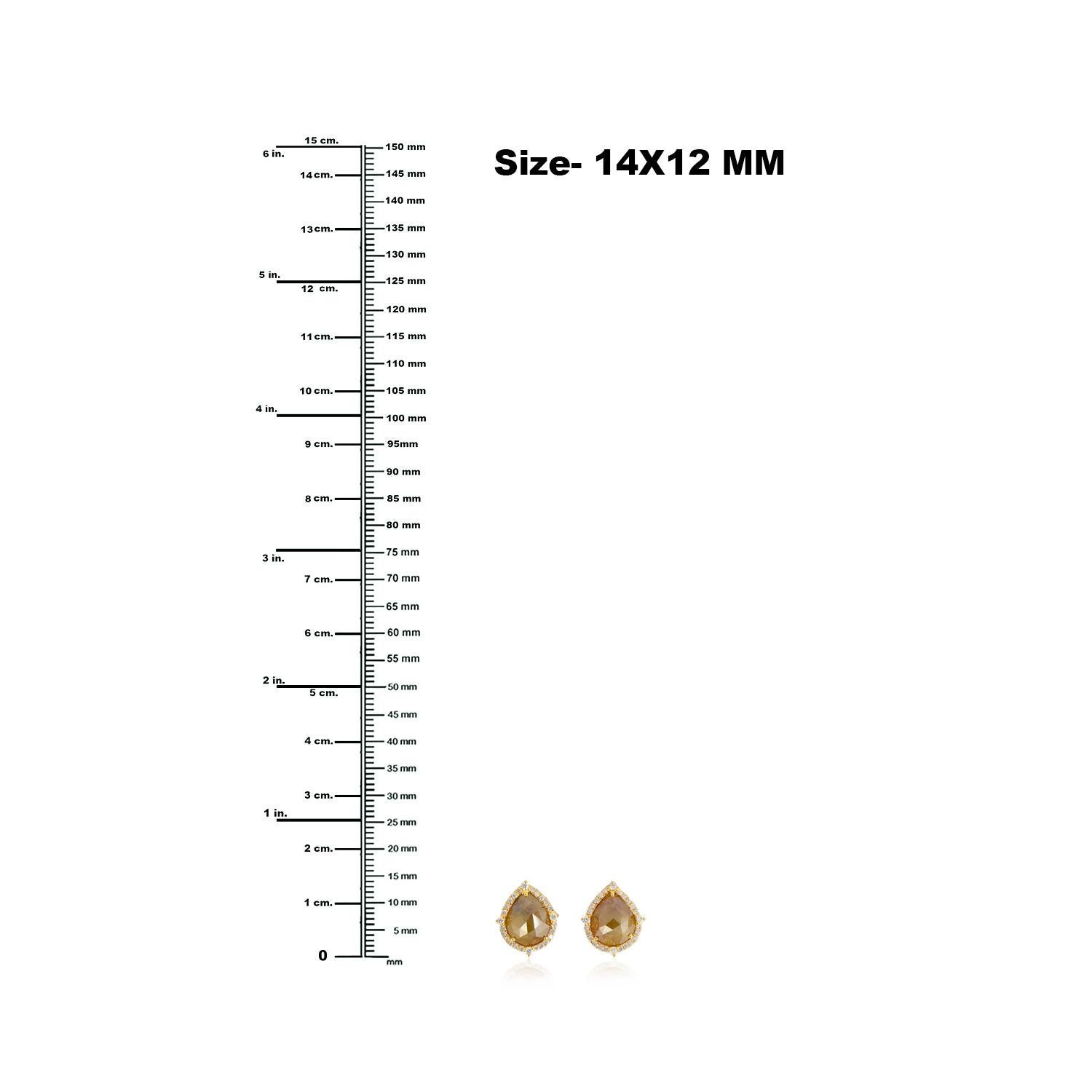 Clous d'oreilles en forme de goutte avec diamant de glace en or jaune 18k Neuf - En vente à New York, NY