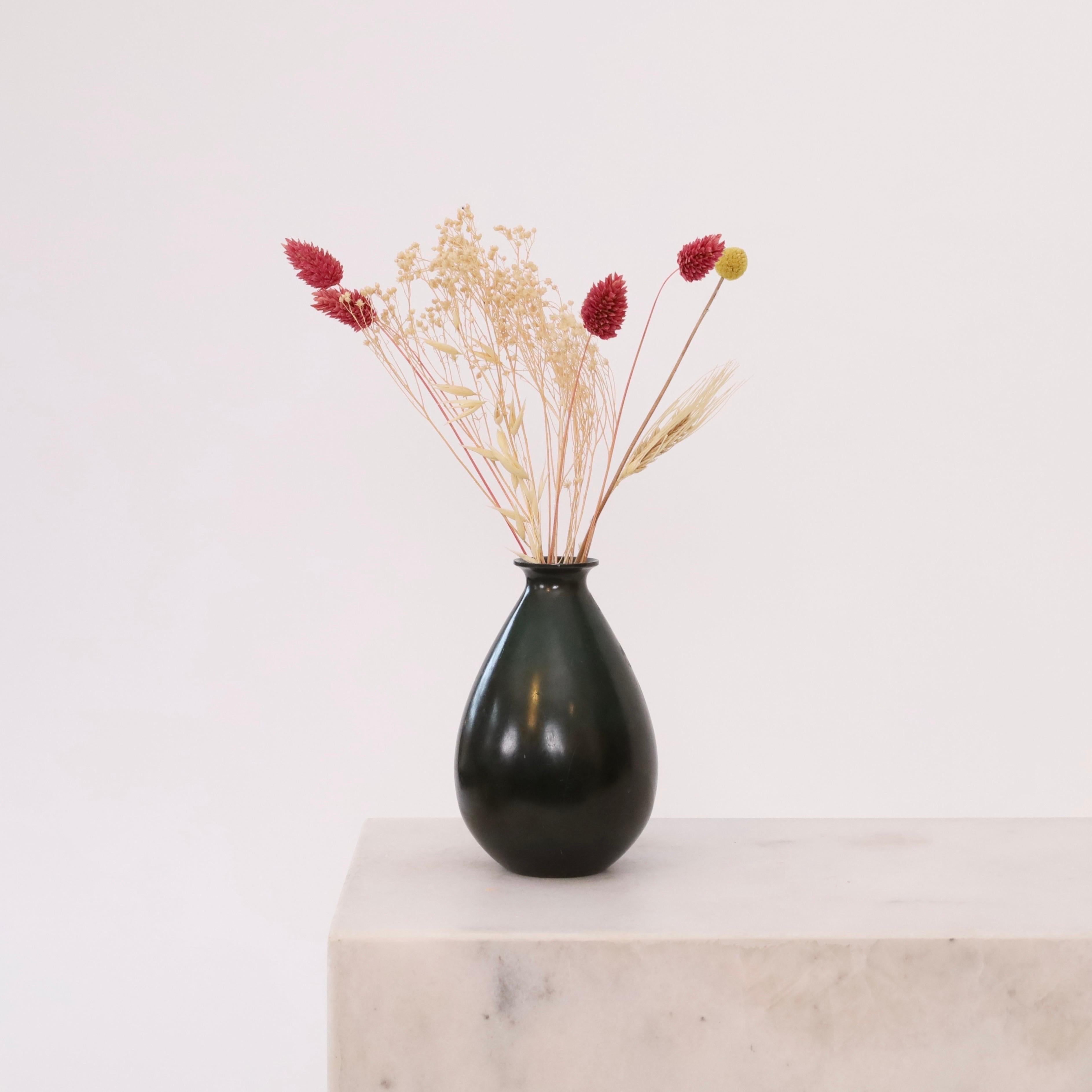 Drop-shaped metal vase designed by Just Andersen, 1930s, Denmark For Sale 8