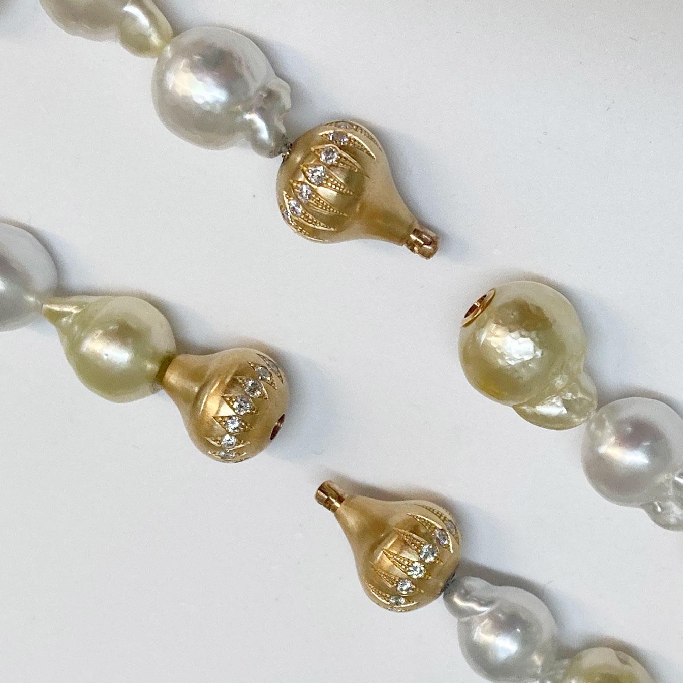Drop Southsea Pearl Sautoire with 3 Clasps in 18 Karat Rose Gold and Brilliants For Sale 1