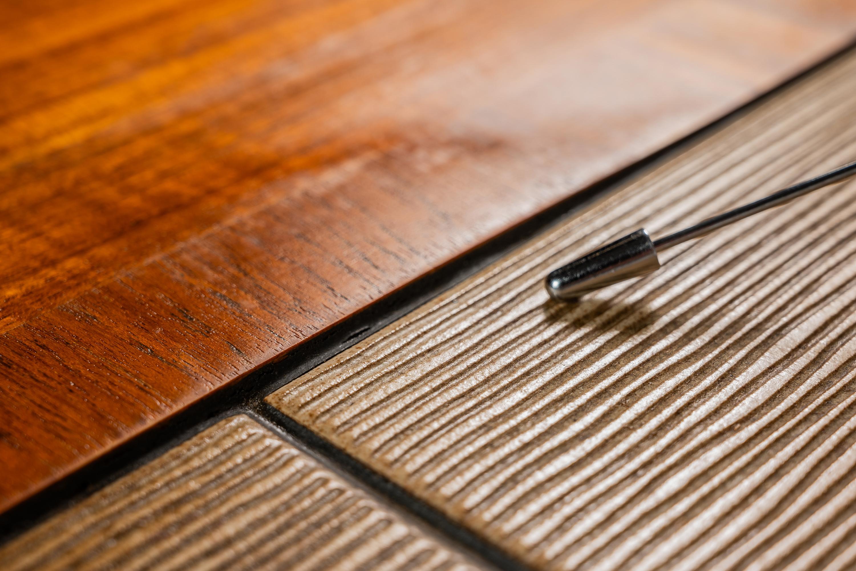 Dropleaf Dining Table, Teak/Tile Inlay, by Poul H. Poulsen, Gangsø Møbler, 1970s 1