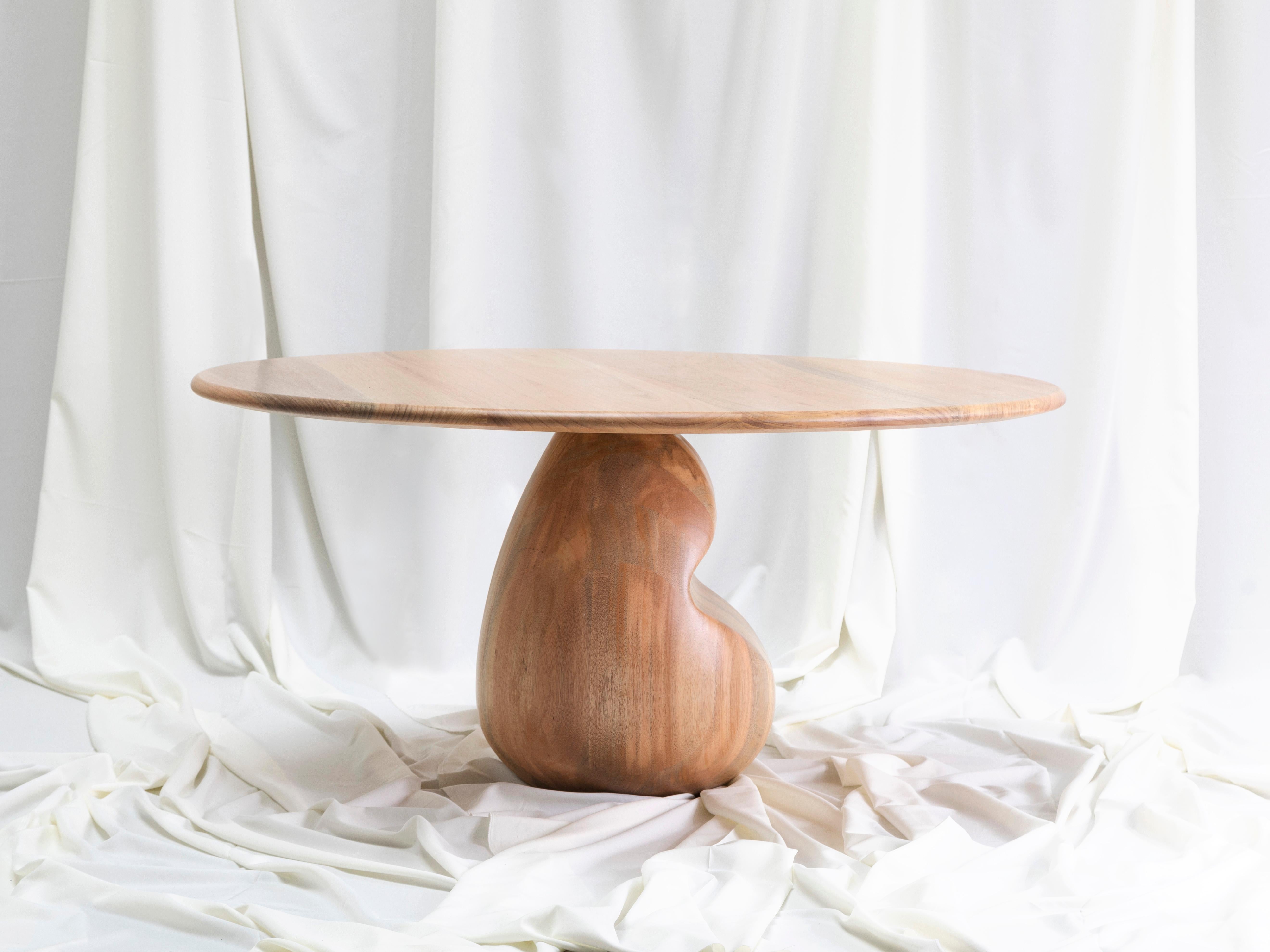 Postmoderne Table de salle à manger droplet Laluz en vente