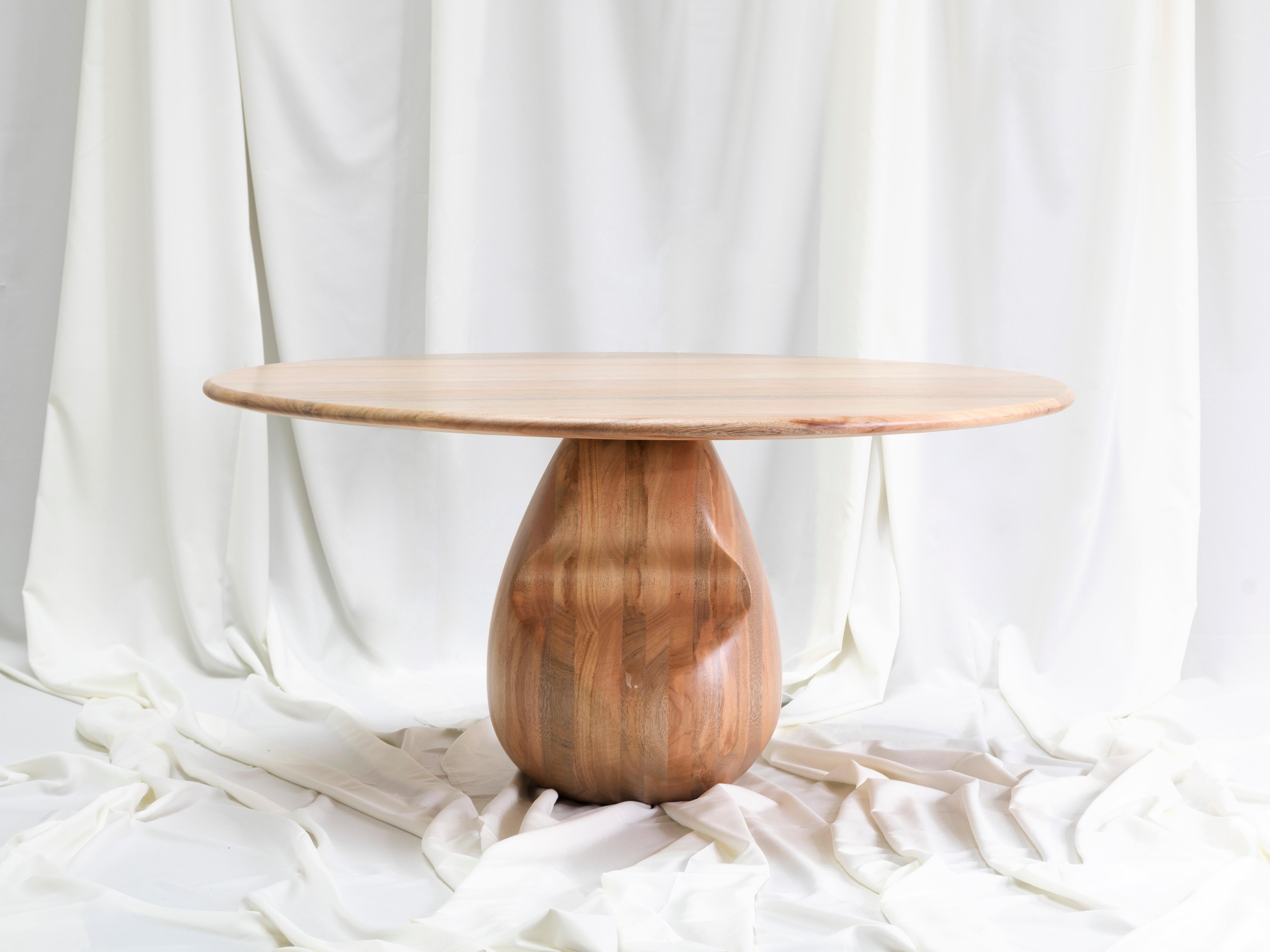 Allemand Table de salle à manger droplet Laluz en vente