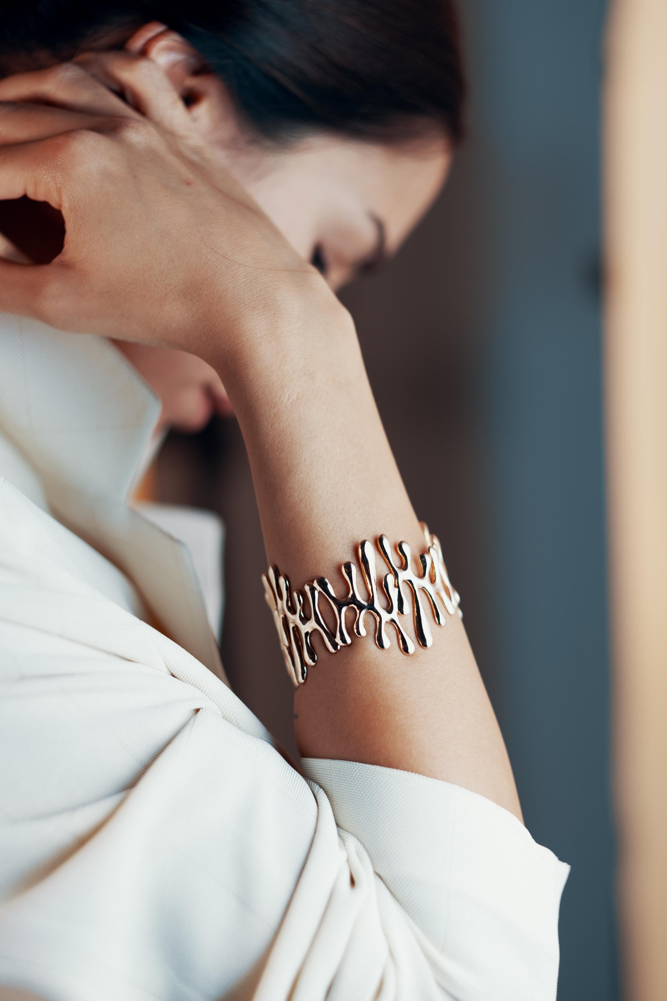 Drops 14k Gold Cuff For Sale at 1stDibs