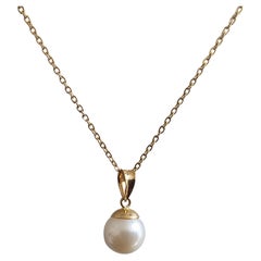 Drops of Freshwater Pearl Pendant (with 14K Yellow Gold)