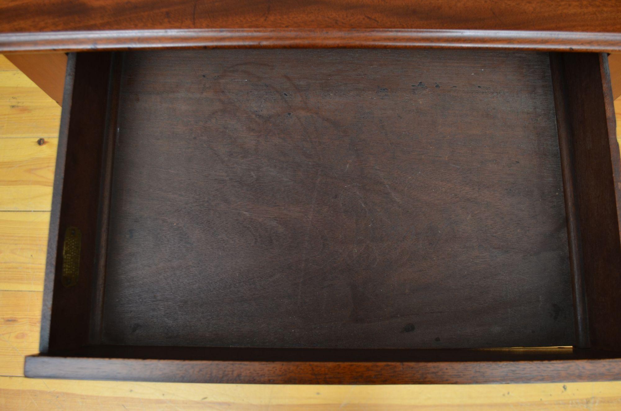 Druce & Co Mahogany Hall Table Console Table en vente 5