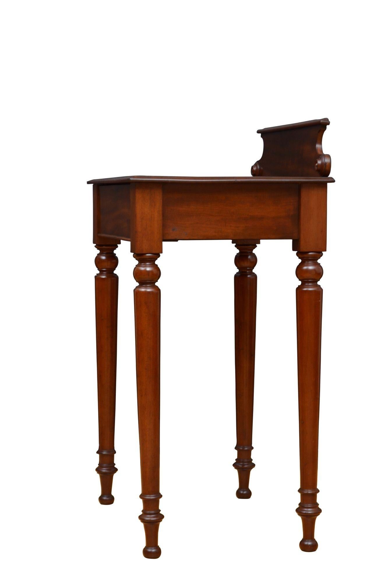 Druce & Co Mahogany Hall Table Console Table en vente 11
