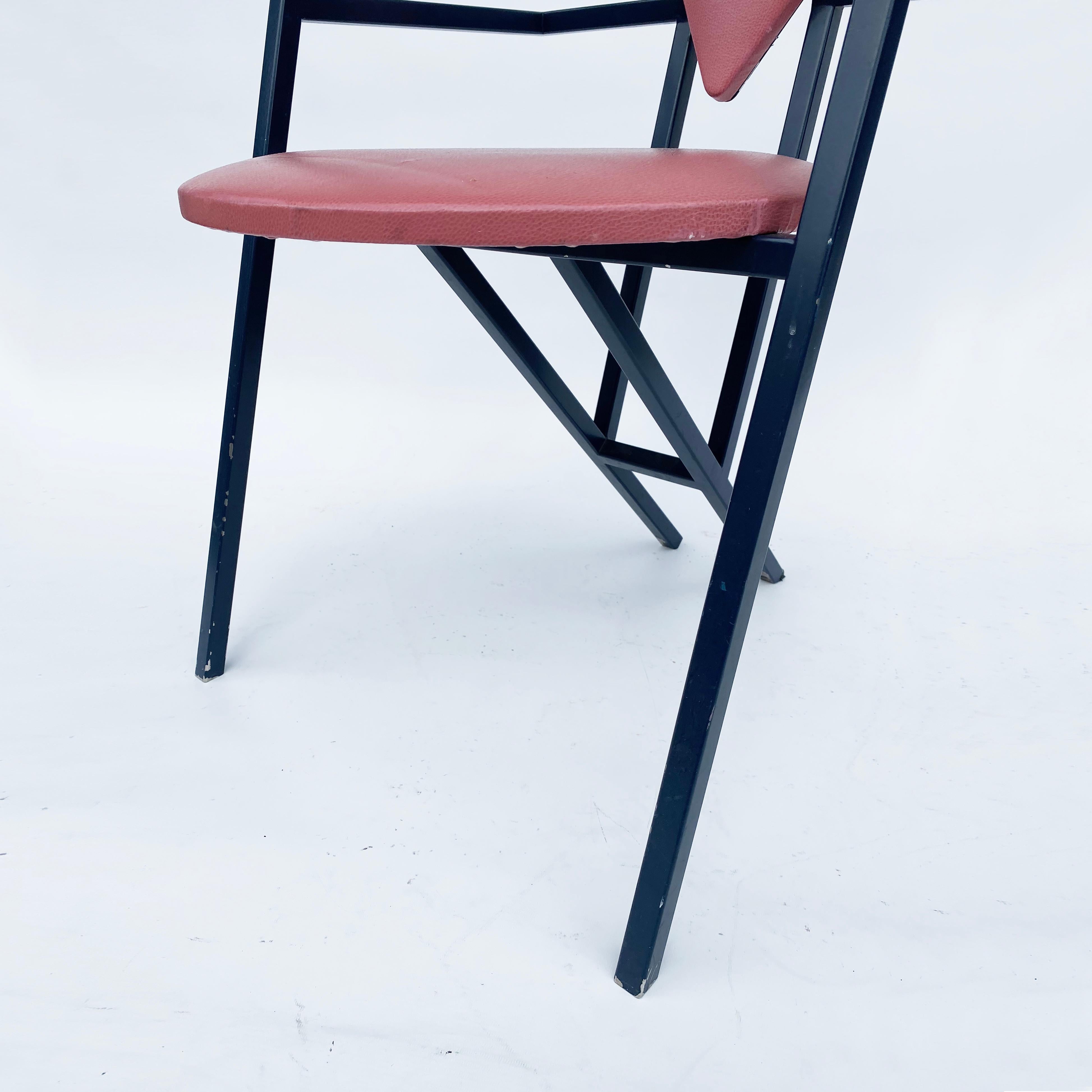 Druillet Postmodern 1980s Blau Rosa Esszimmerstuhl Jean Allemand Vintage Memphis (Kunstleder) im Angebot