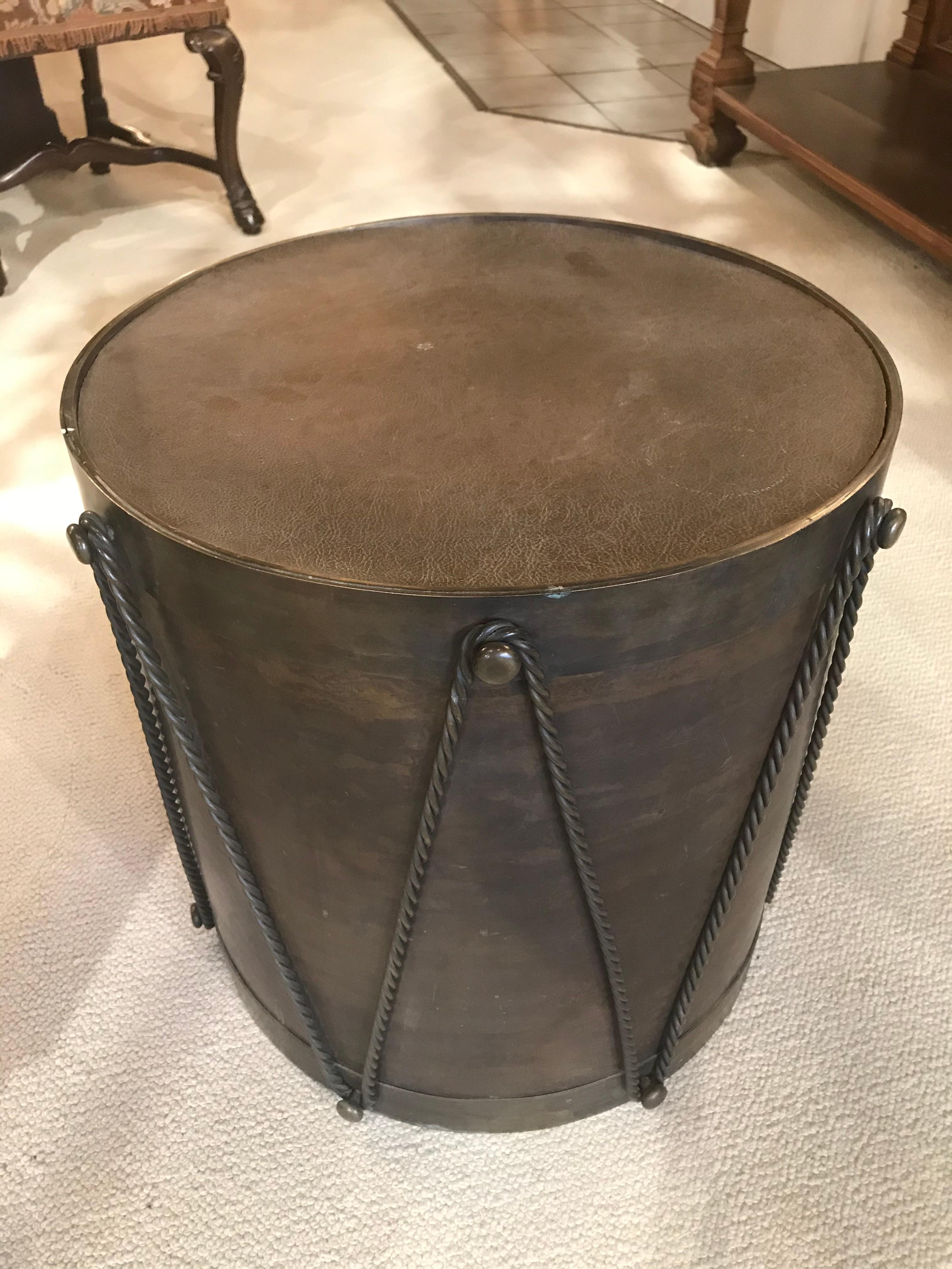 A fine side table imitating a drum, France, circa 1900.
Dimensions: Height 19 3/4