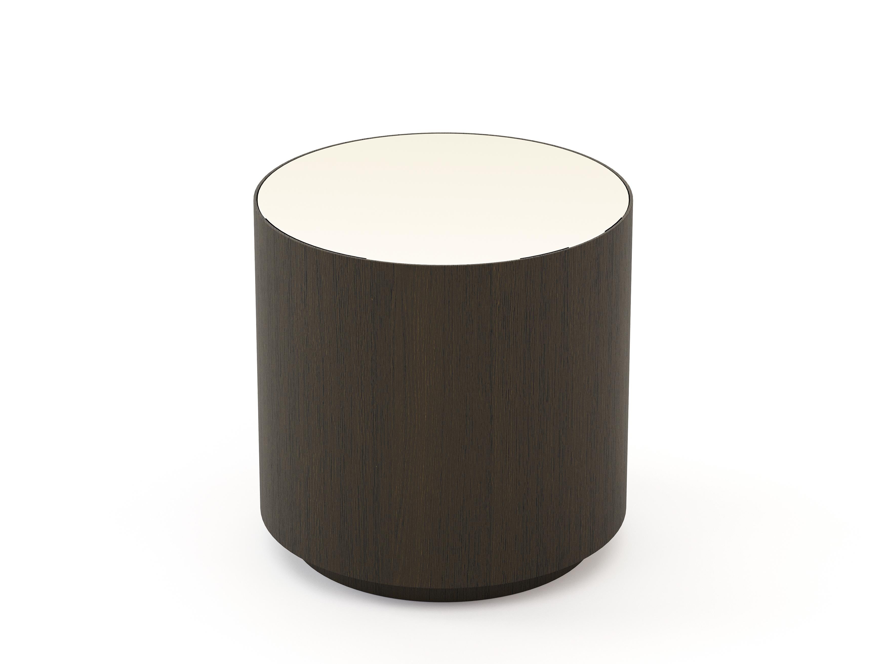 Hand-Crafted Modern Set Drum Side Tables made with wood, lacquer and glass, Handmade For Sale