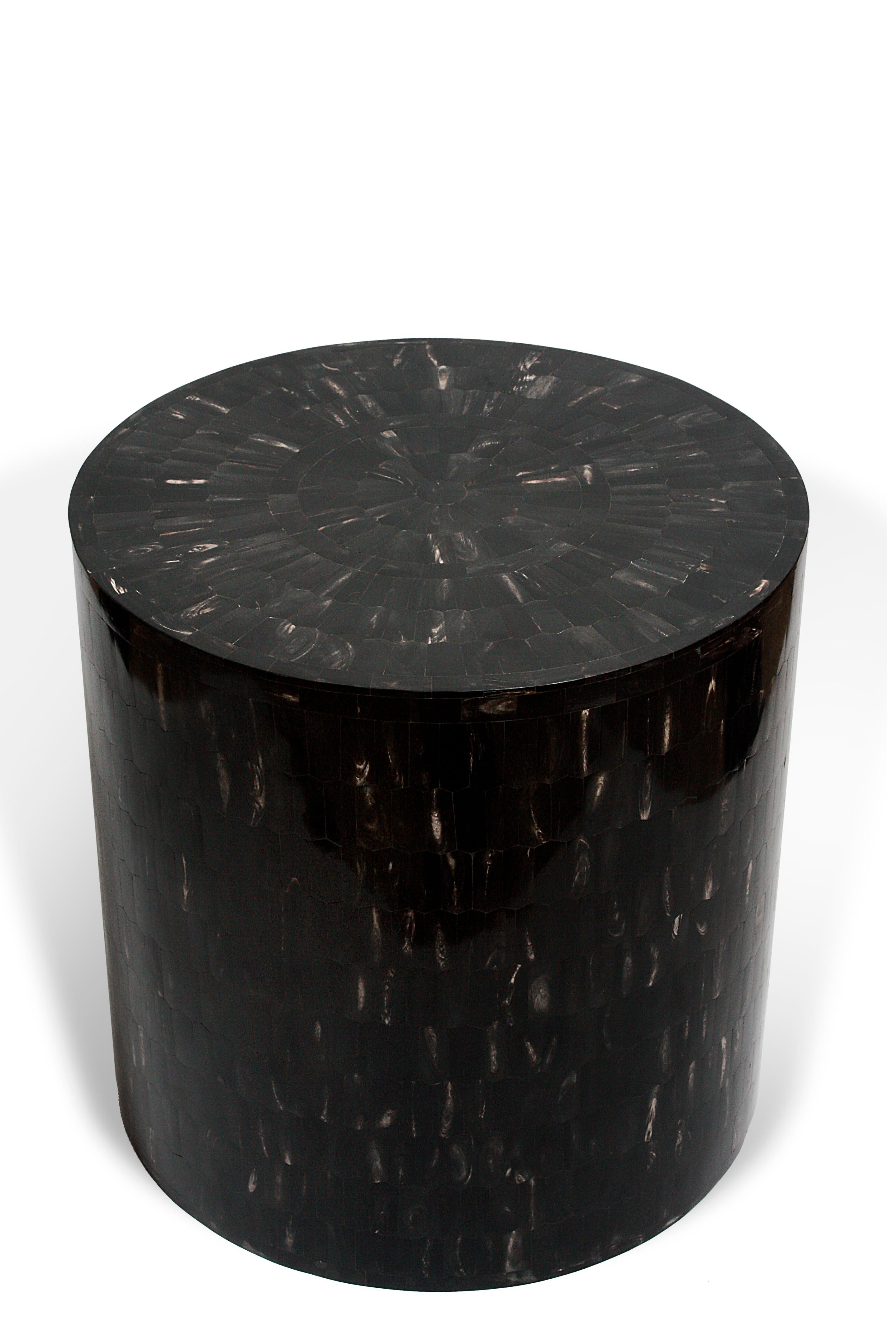 Tabouret / table à tambour en marqueterie de corne, service Neuf - En vente à New York City, NY