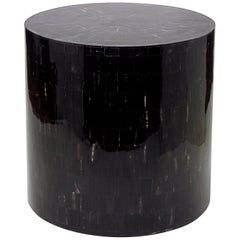 Taburete / Mesa de tambor con marquetería de cuerno, Serenidad
